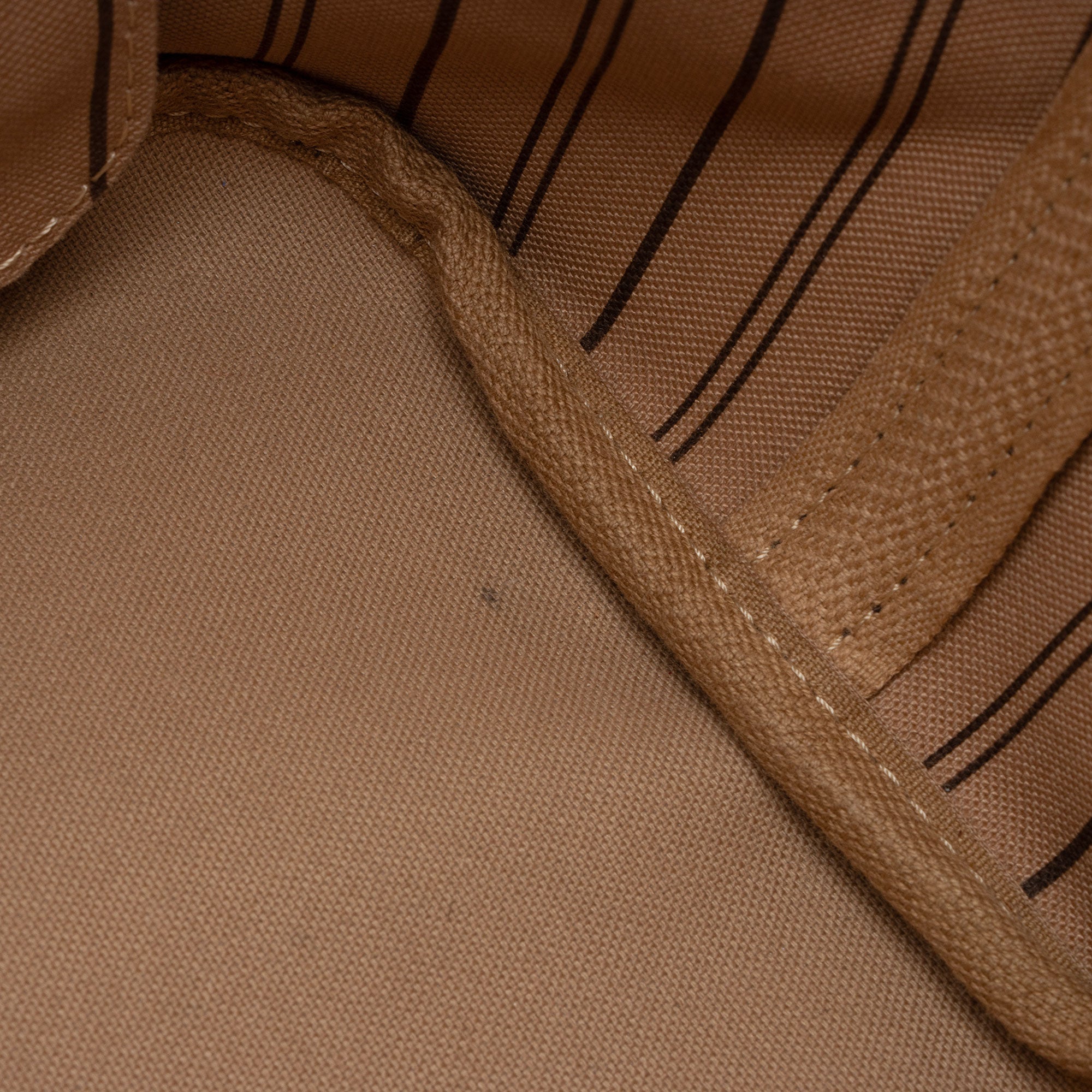 Louis Vuitton Monogram Canvas Neverfull MM Tote (SHF-SFsgl4)