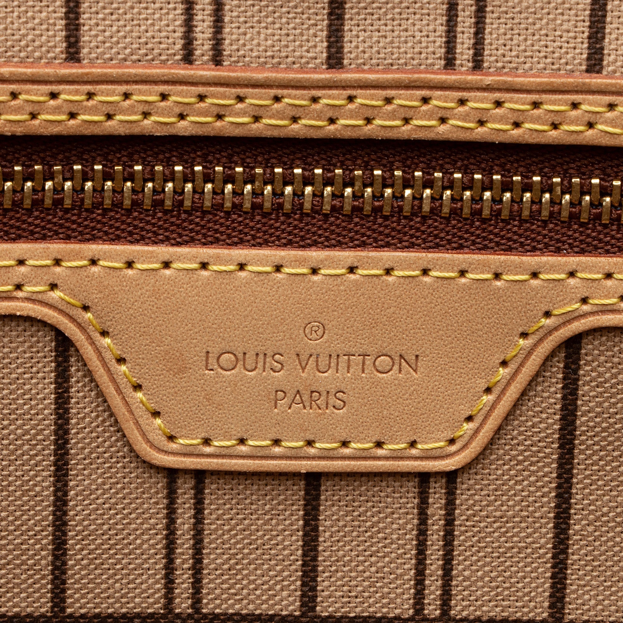 Louis Vuitton Monogram Canvas Neverfull MM Tote (SHF-Z6qLqA)
