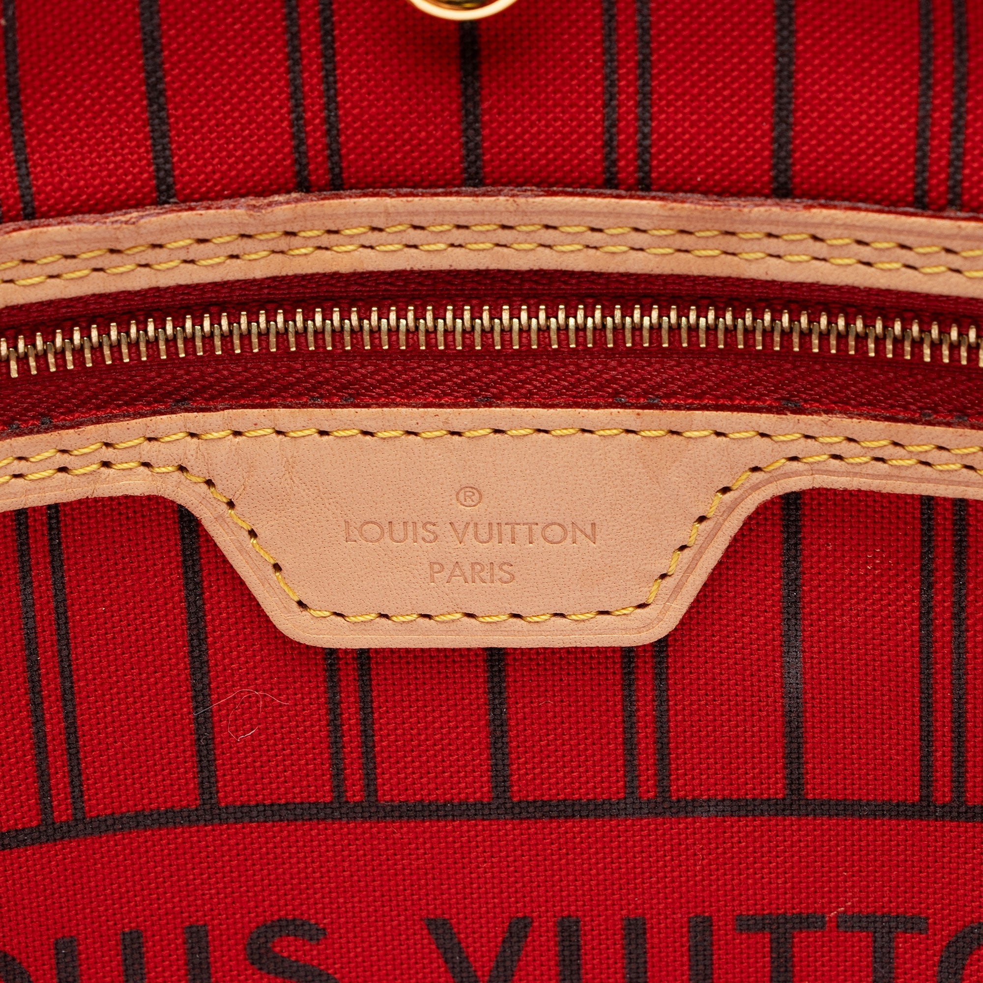 Louis Vuitton Monogram Canvas Neverfull MM Tote (SHF-ORRJxi)