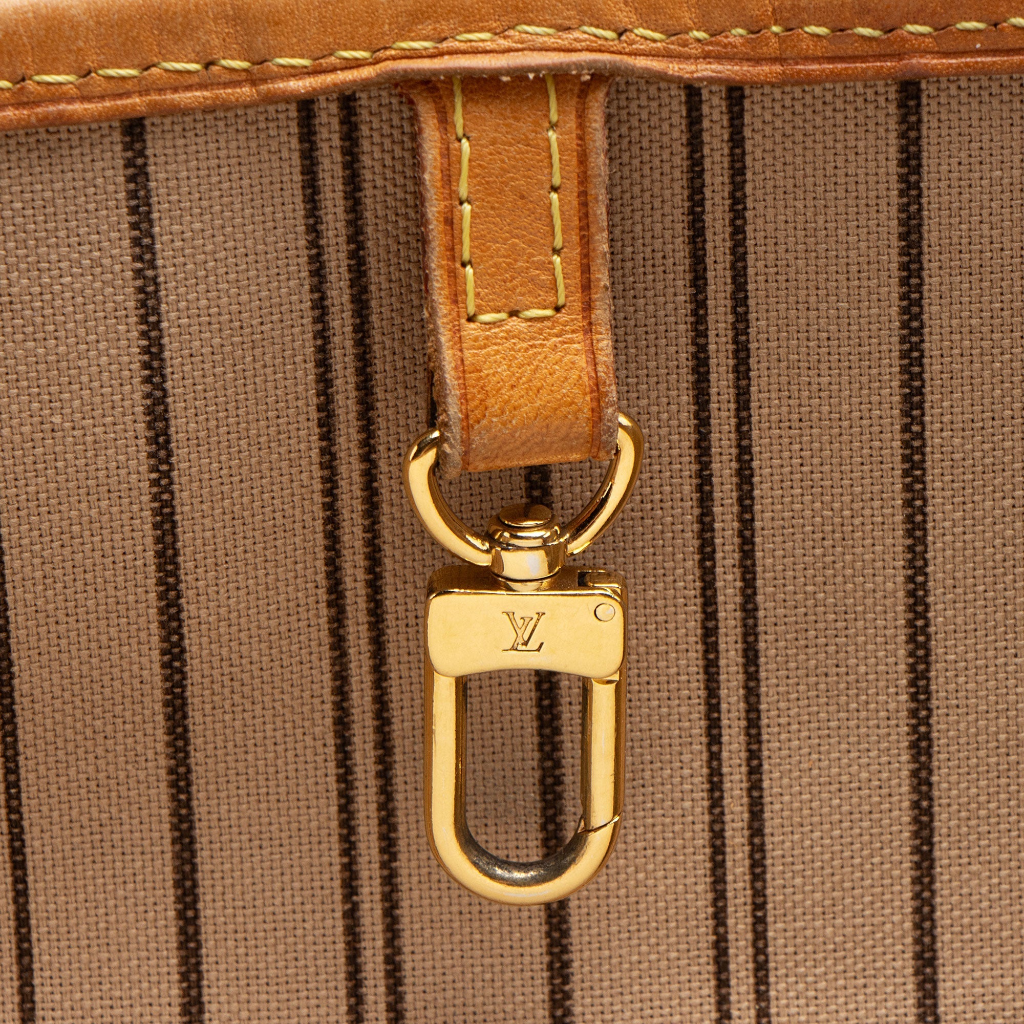Louis Vuitton Monogram Canvas Neverfull MM Tote (SHF-UDEOS7)
