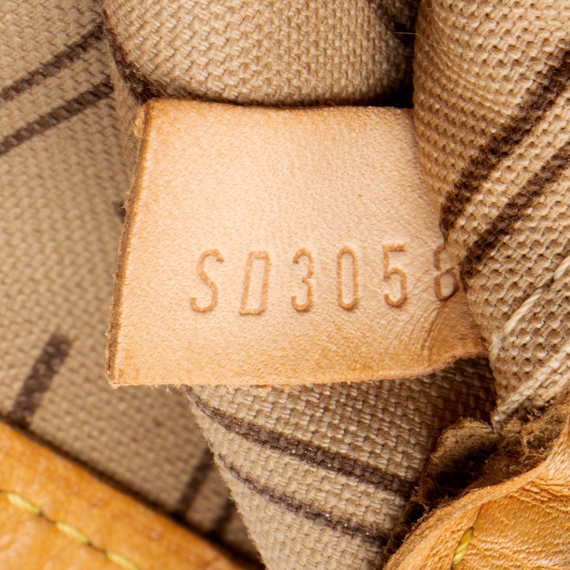 Louis Vuitton Monogram Canvas Neverfull MM Tote