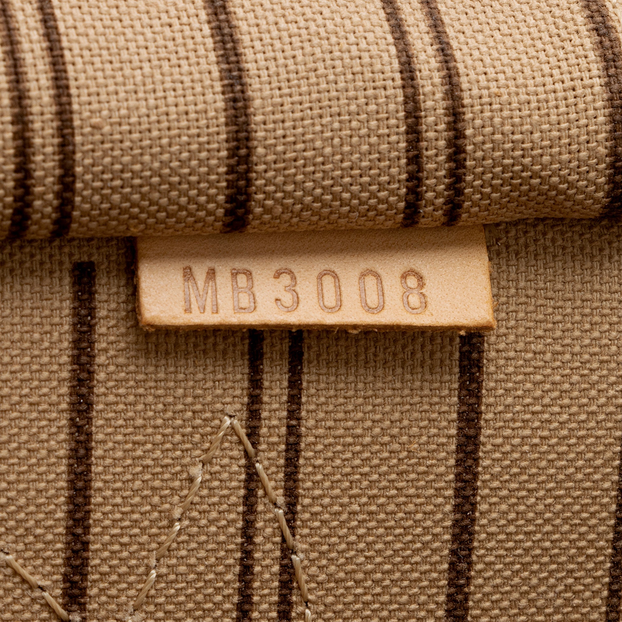 Louis Vuitton Monogram Canvas Neverfull PM Tote (SHF-s5qFrS)