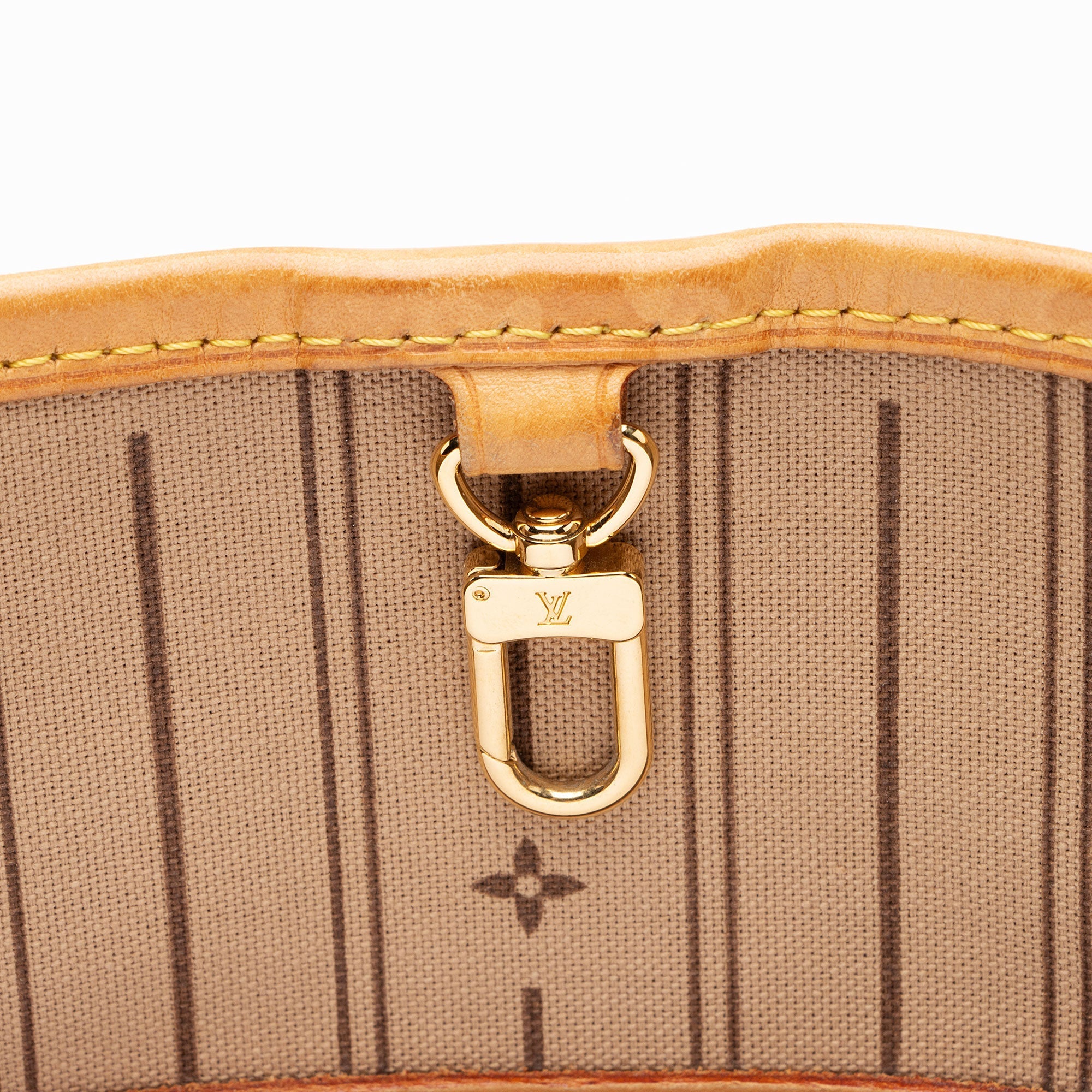 Louis Vuitton Monogram Canvas Neverfull PM Tote (SHF-uqjXOF)