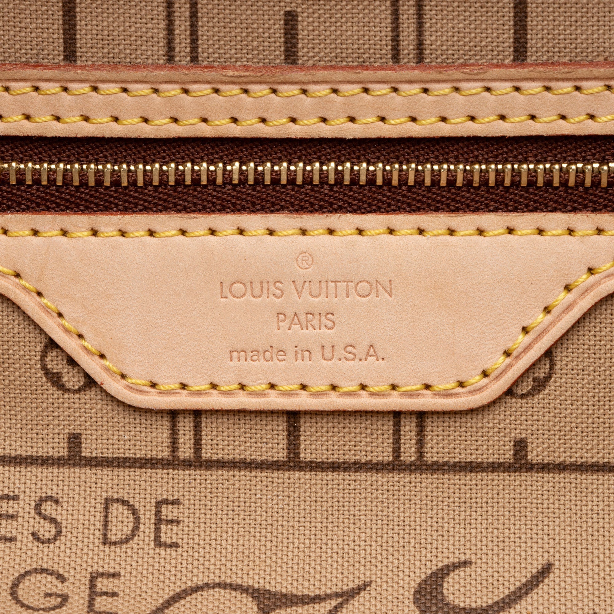 Louis Vuitton Monogram Canvas Neverfull PM Tote (SHF-adMyJN)