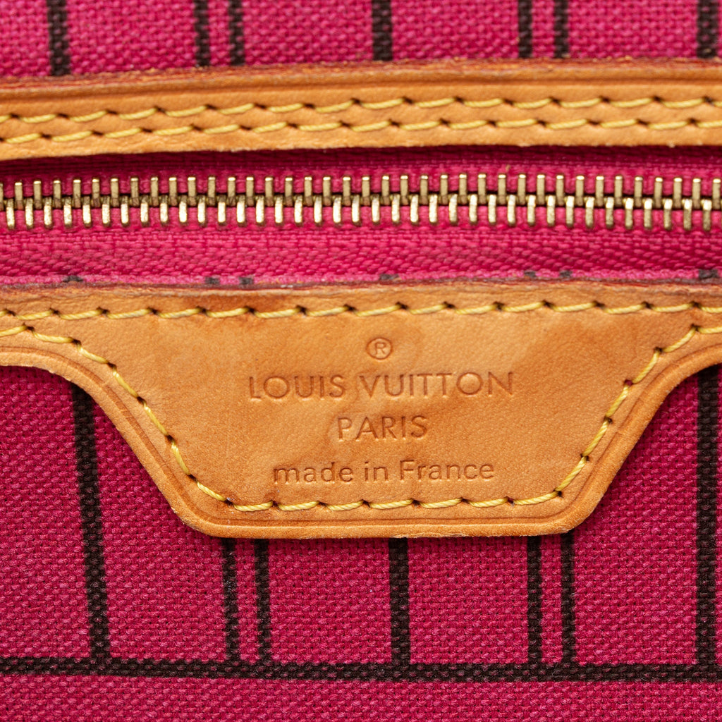 Louis Vuitton Monogram Canvas Neverfull PM Tote (SHF-5hwlQG)