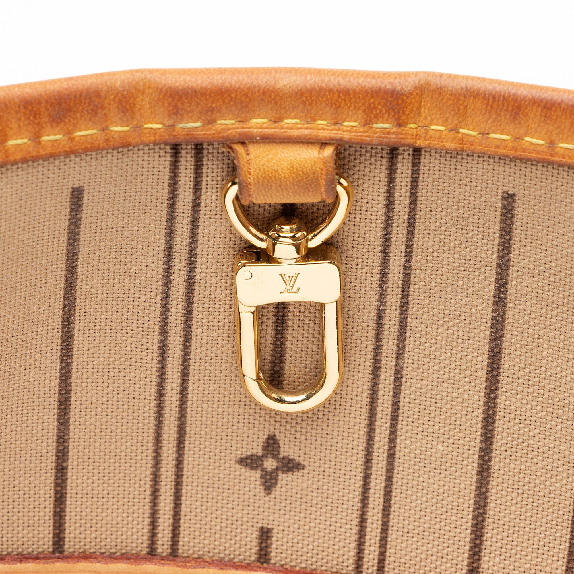 Louis Vuitton Monogram Canvas Neverfull PM Tote (SHF-igruyY)