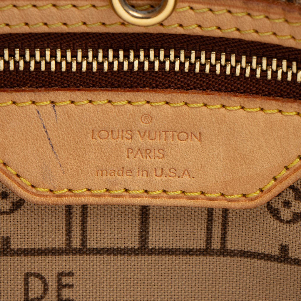 Louis Vuitton Monogram Canvas Neverfull PM Tote (SHF-FZ2BgE)