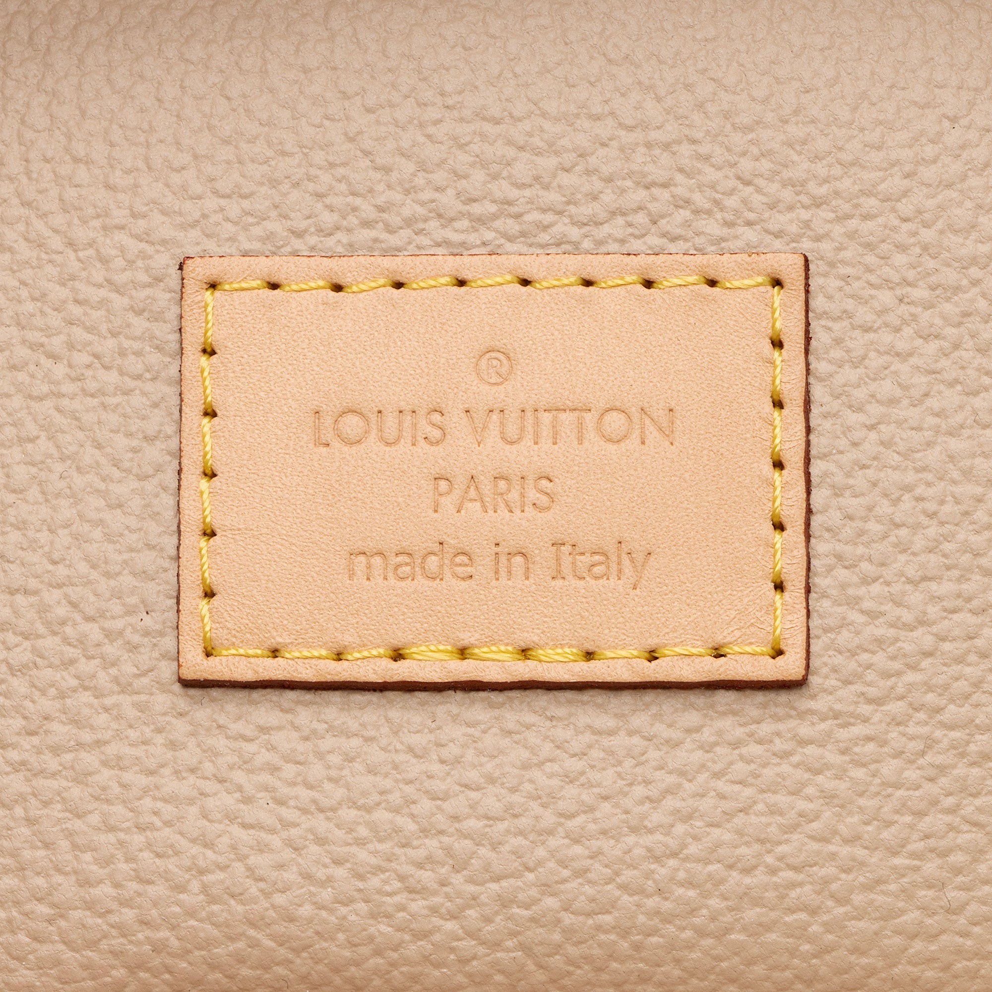 Louis Vuitton Monogram Canvas Nice Nano Vanity Case (SHF-F9cjMe)