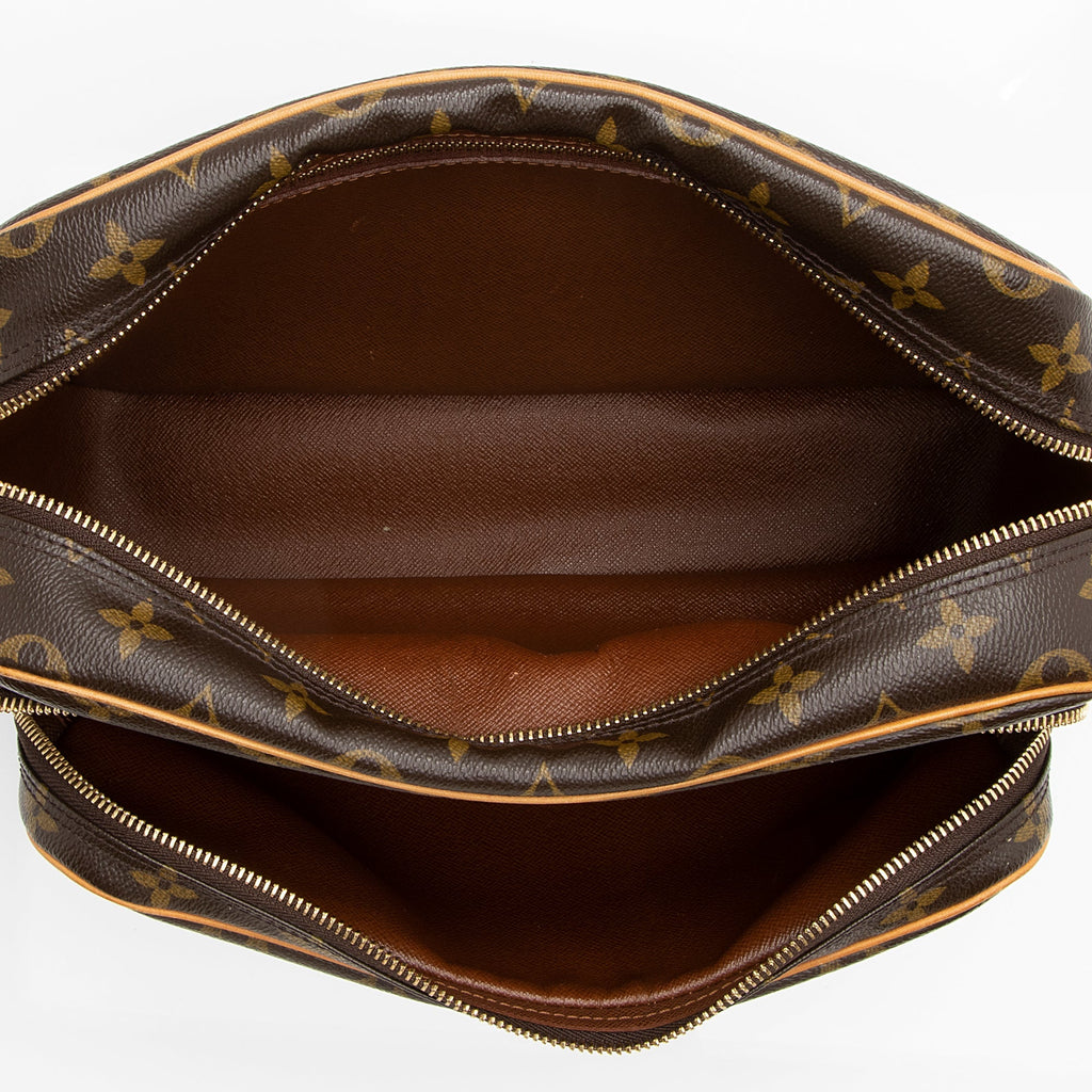 Louis Vuitton Monogram Canvas Nile MM Messenger Bag (SHF-23321)