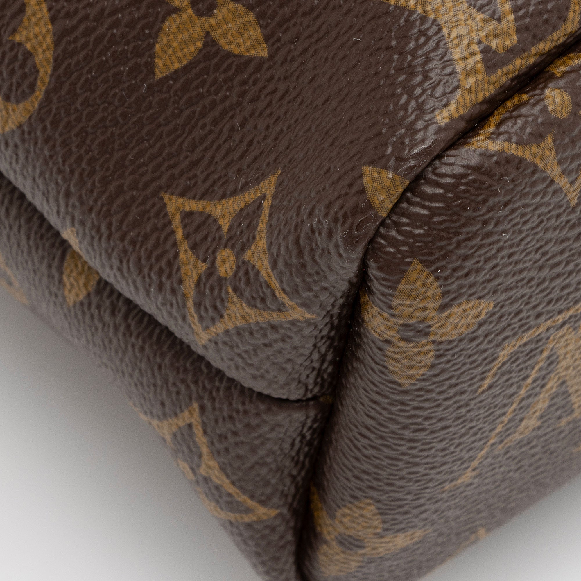 Louis Vuitton Monogram Canvas Noe Drawstring Pouch (SHF-QNhtOz)