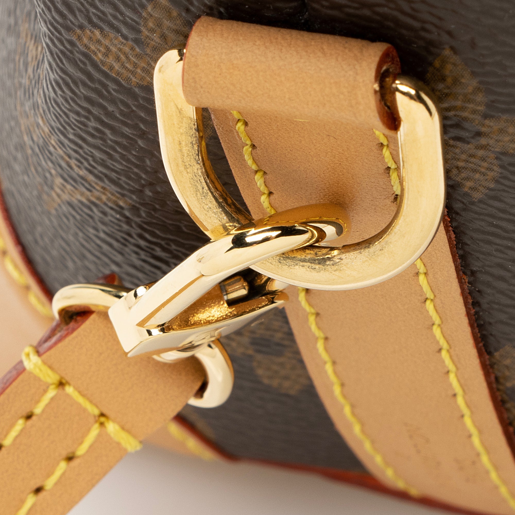 Louis Vuitton Monogram Canvas Noe Purse (SHF-22341)