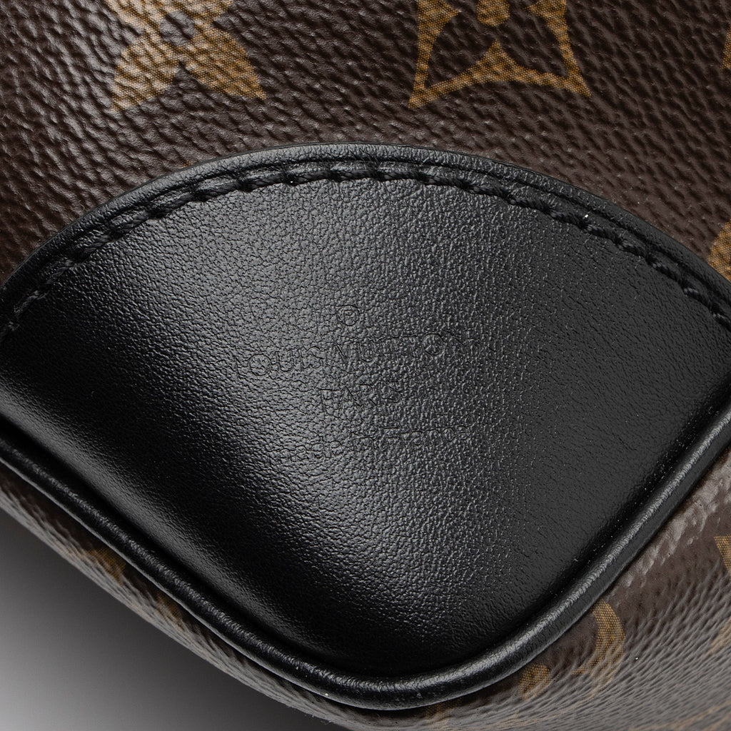 Louis Vuitton Monogram Canvas Odeon MM NM Shoulder Bag (SHF-VnY1WF)
