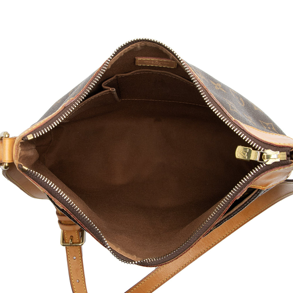 Louis Vuitton Monogram Canvas Odeon MM Shoulder Bag (SHF-YZiYCD)