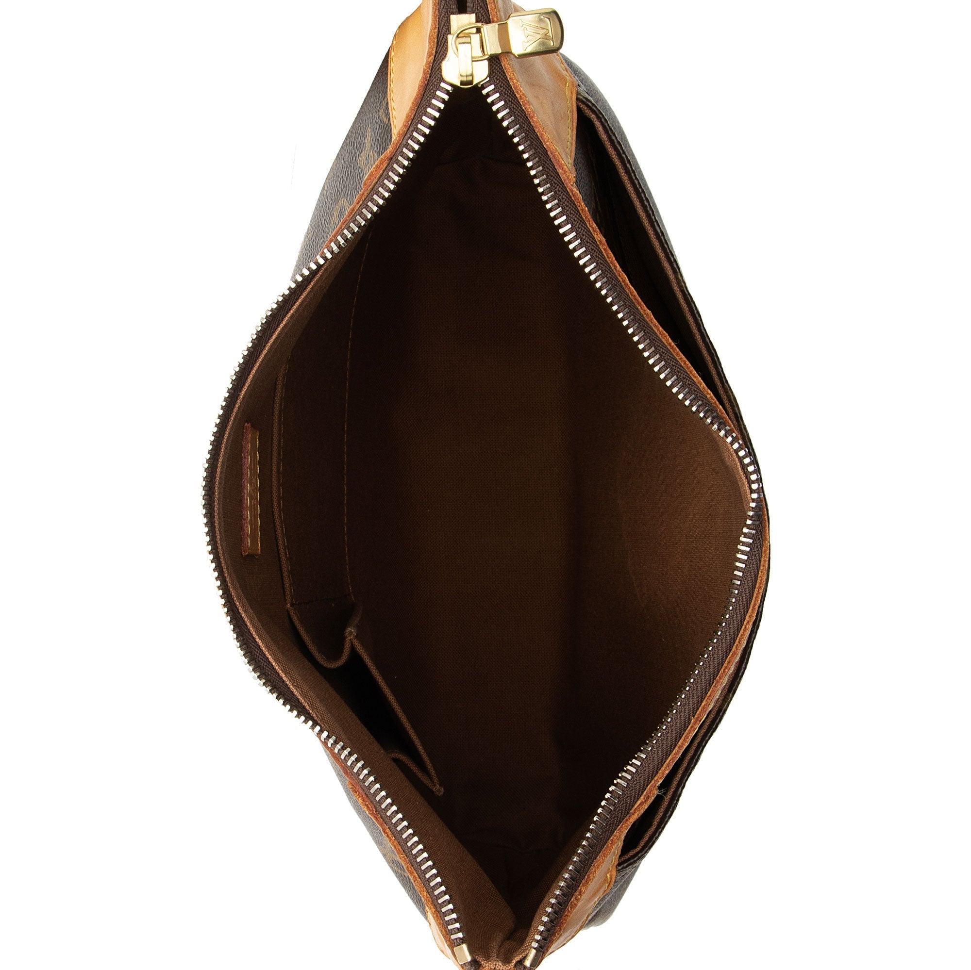 Louis Vuitton Monogram Canvas Odeon MM Shoulder Bag (SHF-ytBz6I)