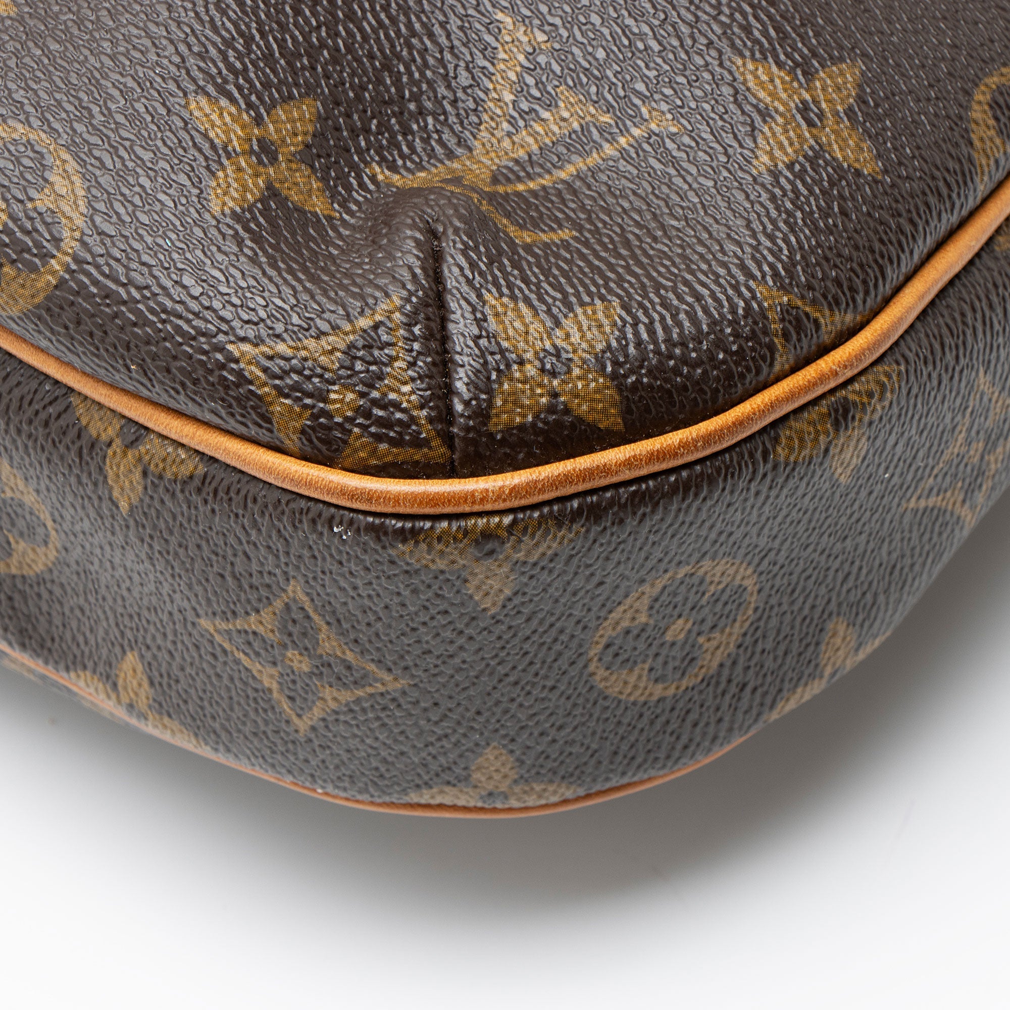 Louis Vuitton Monogram Canvas Odeon MM Shoulder Bag