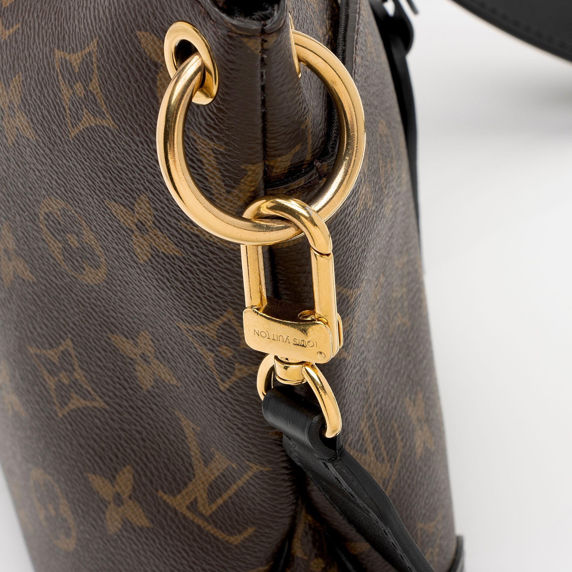 Louis Vuitton Monogram Canvas Odeon PM NM Shoulder Bag (SHF-xKBGLi)