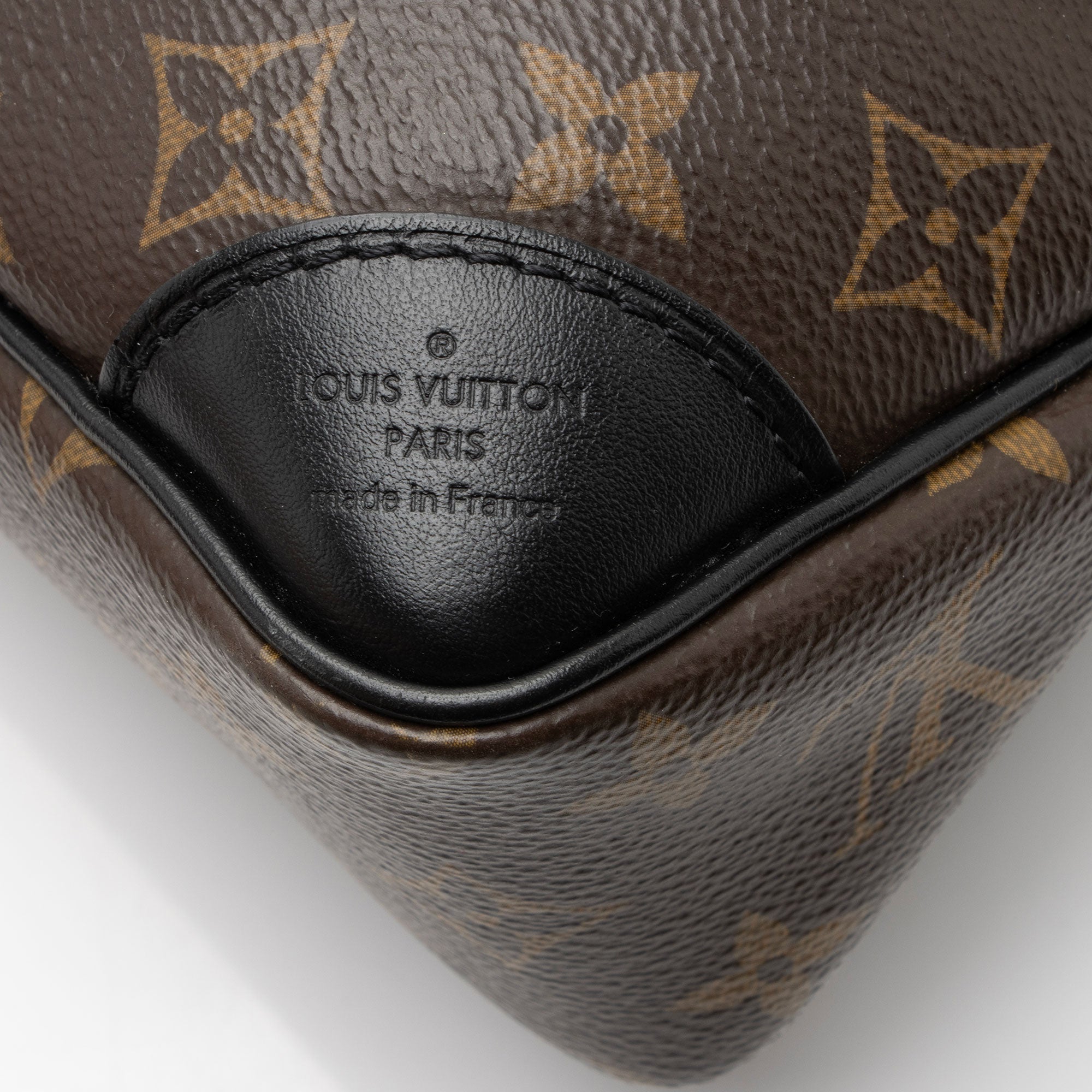 Louis Vuitton Monogram Canvas Odeon PM NM Shoulder Bag (SHF-DVtcRH)