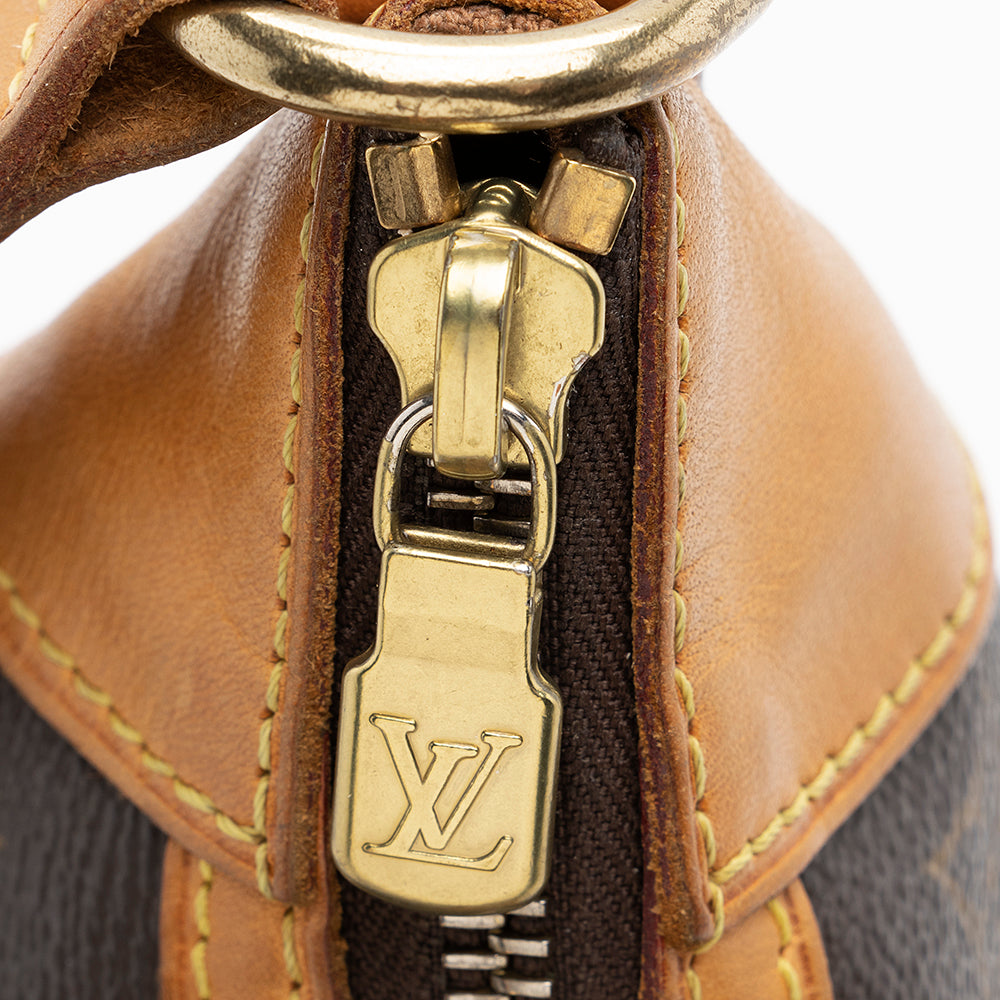 Louis Vuitton Monogram Canvas Odeon PM Shoulder Bag (SHF-18747)