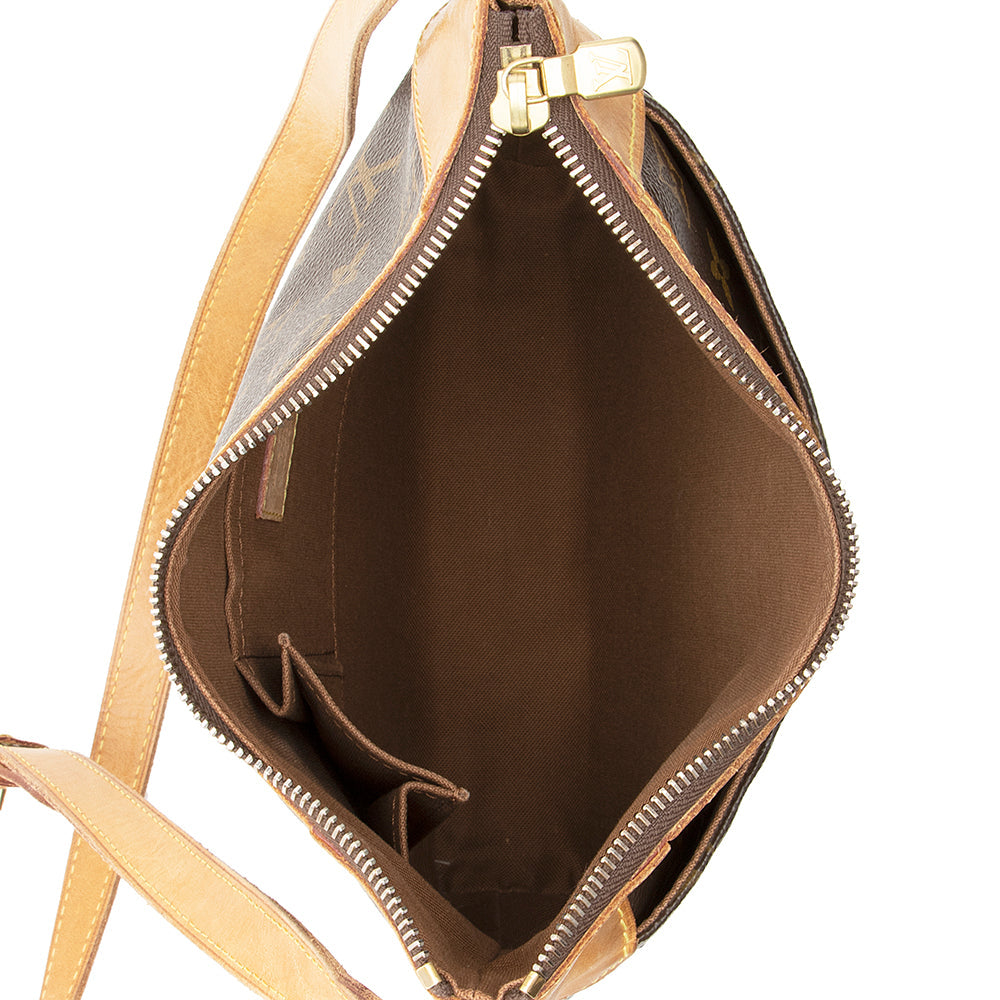 Louis Vuitton Monogram Canvas Odeon PM Shoulder Bag (SHF-19810)