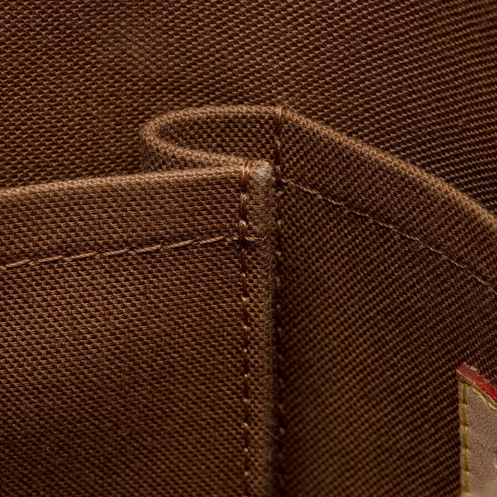 Louis Vuitton Monogram Canvas Odeon PM Shoulder Bag (SHF-2JtChz)