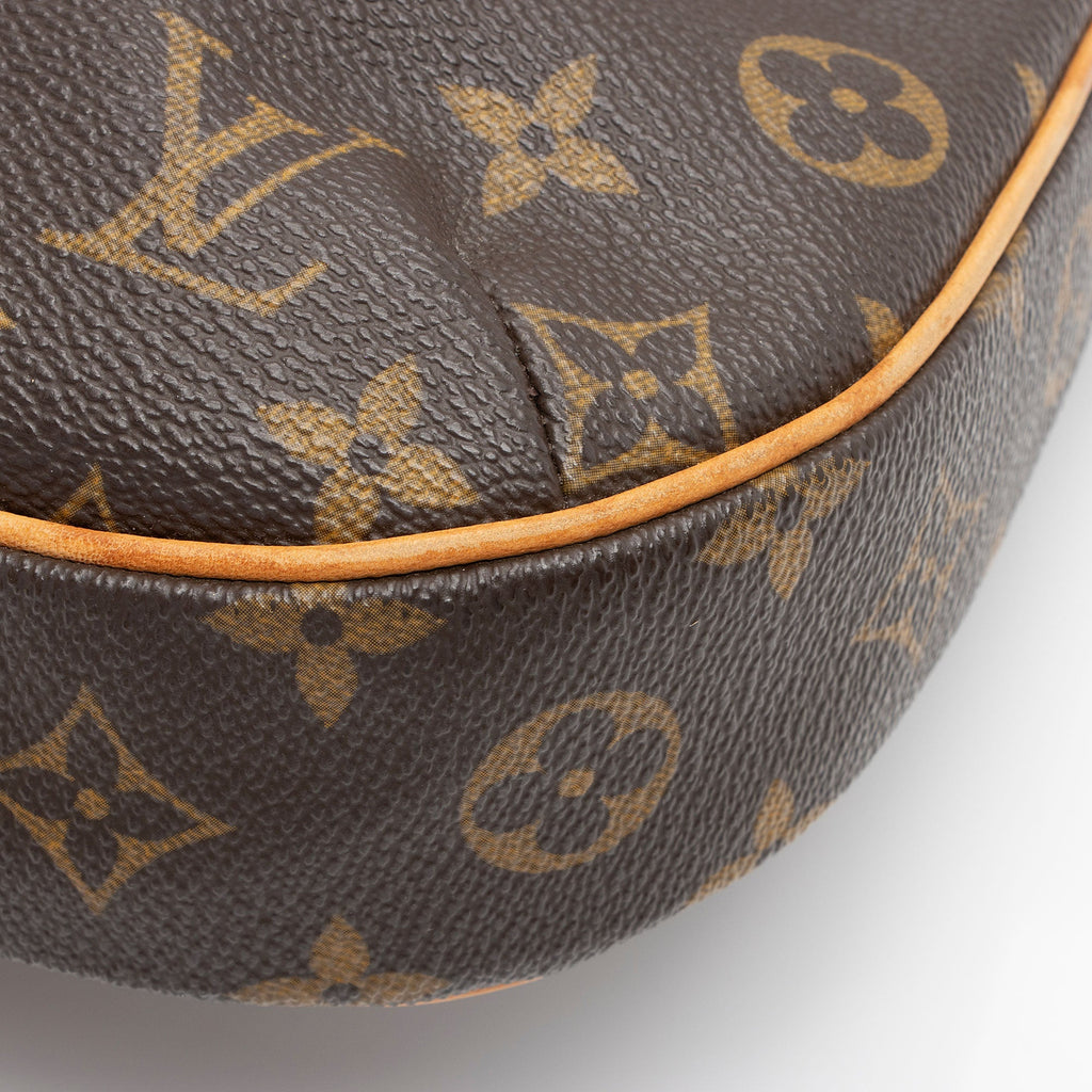 Louis Vuitton Monogram Canvas Odeon PM Shoulder Bag (SHF-YQeYO0)