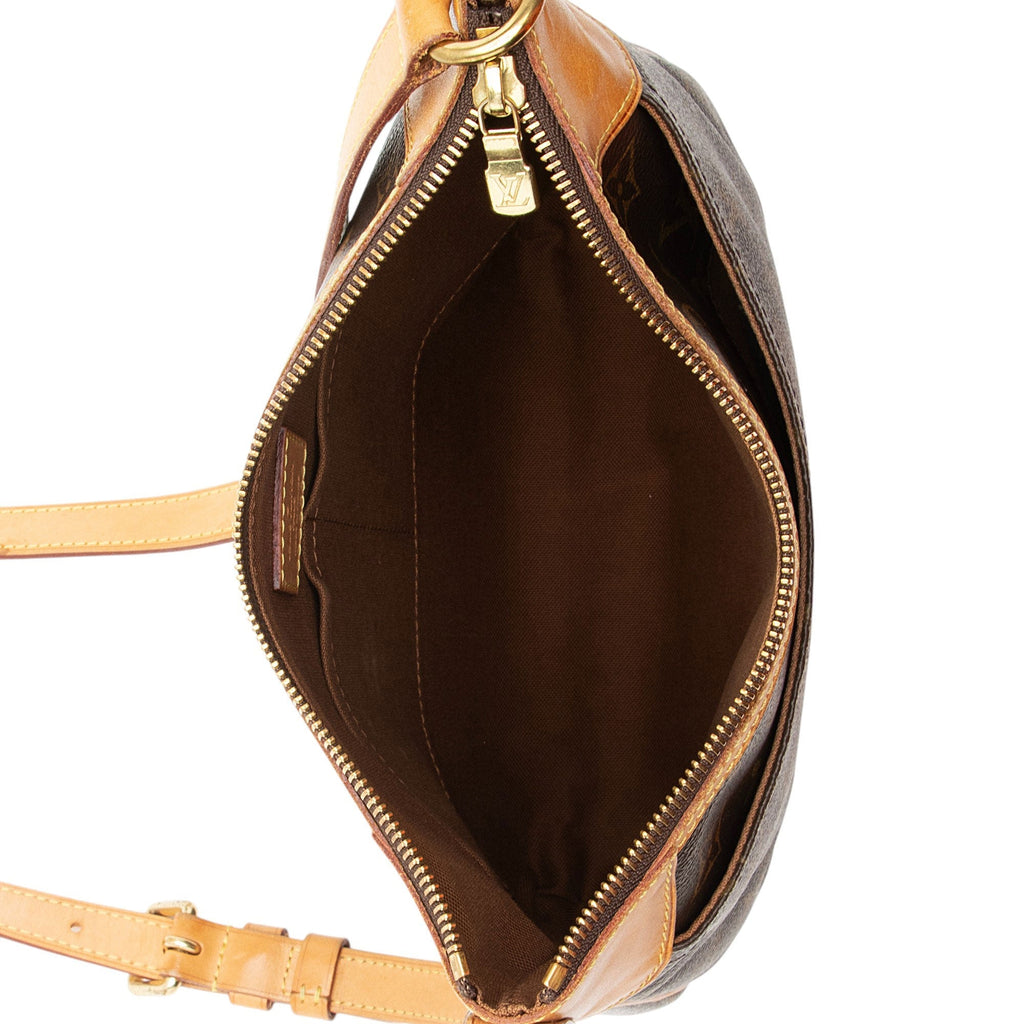 Louis Vuitton Monogram Canvas Odeon PM Shoulder Bag (SHF-hfzuP7)