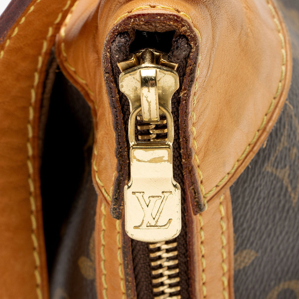 Louis Vuitton Monogram Canvas Odeon PM Shoulder Bag (SHF-JijjyX)