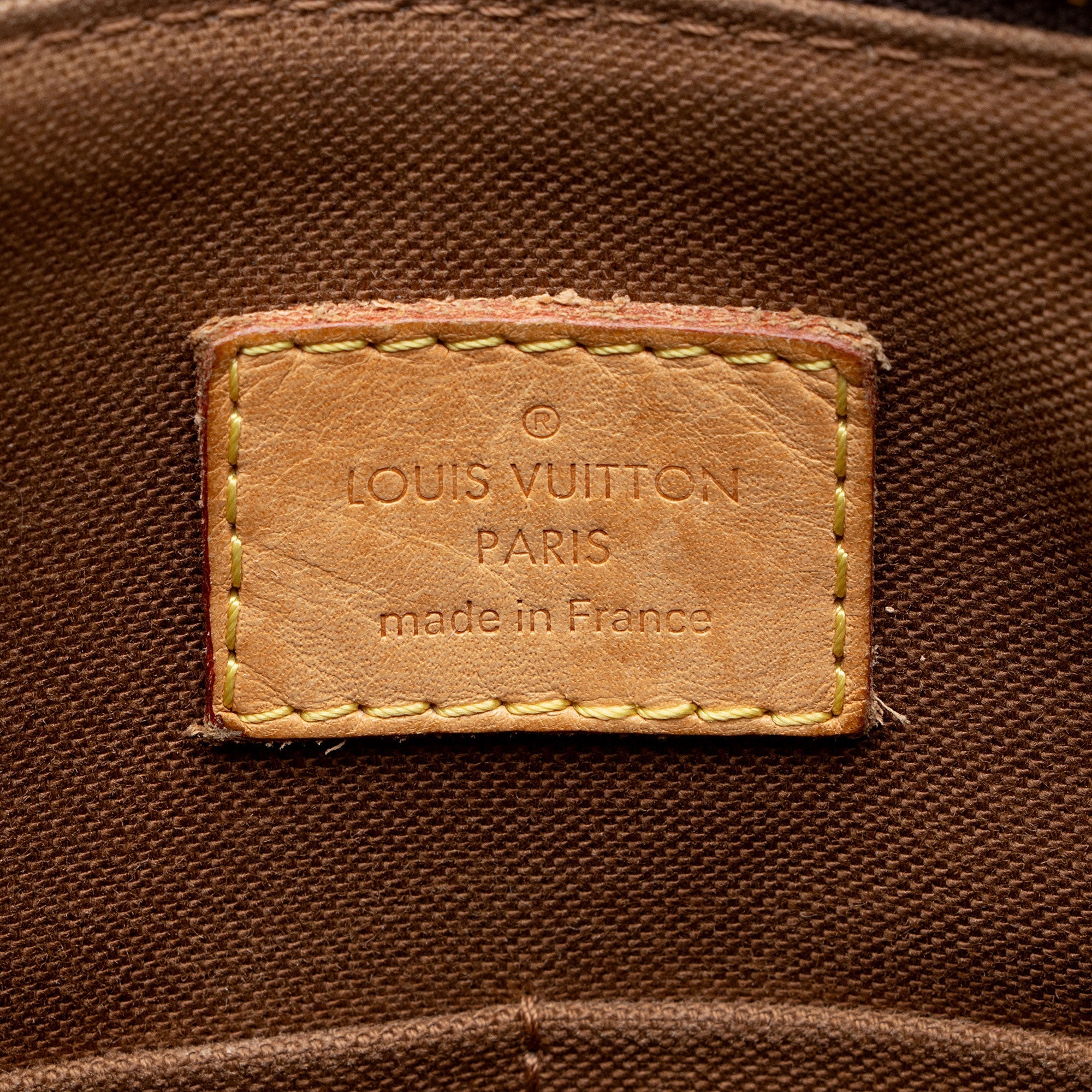 Louis Vuitton Monogram Canvas Odeon PM Shoulder Bag (SHF-JijjyX)