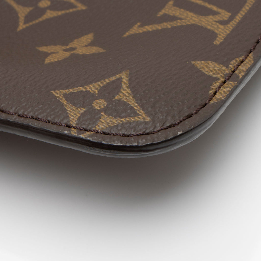 Louis Vuitton Monogram Canvas PM Pochette (SHF-yNfIYE)