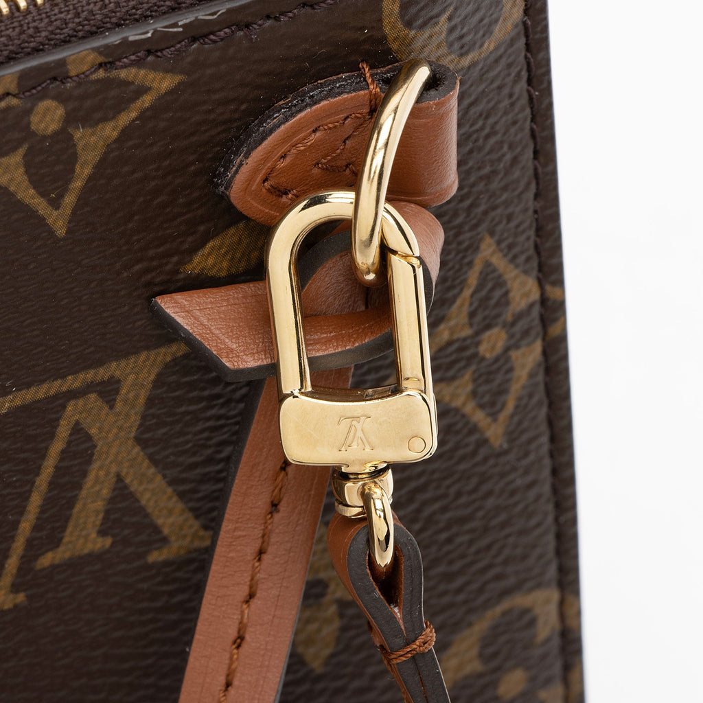 Louis Vuitton Monogram Canvas PM Pochette