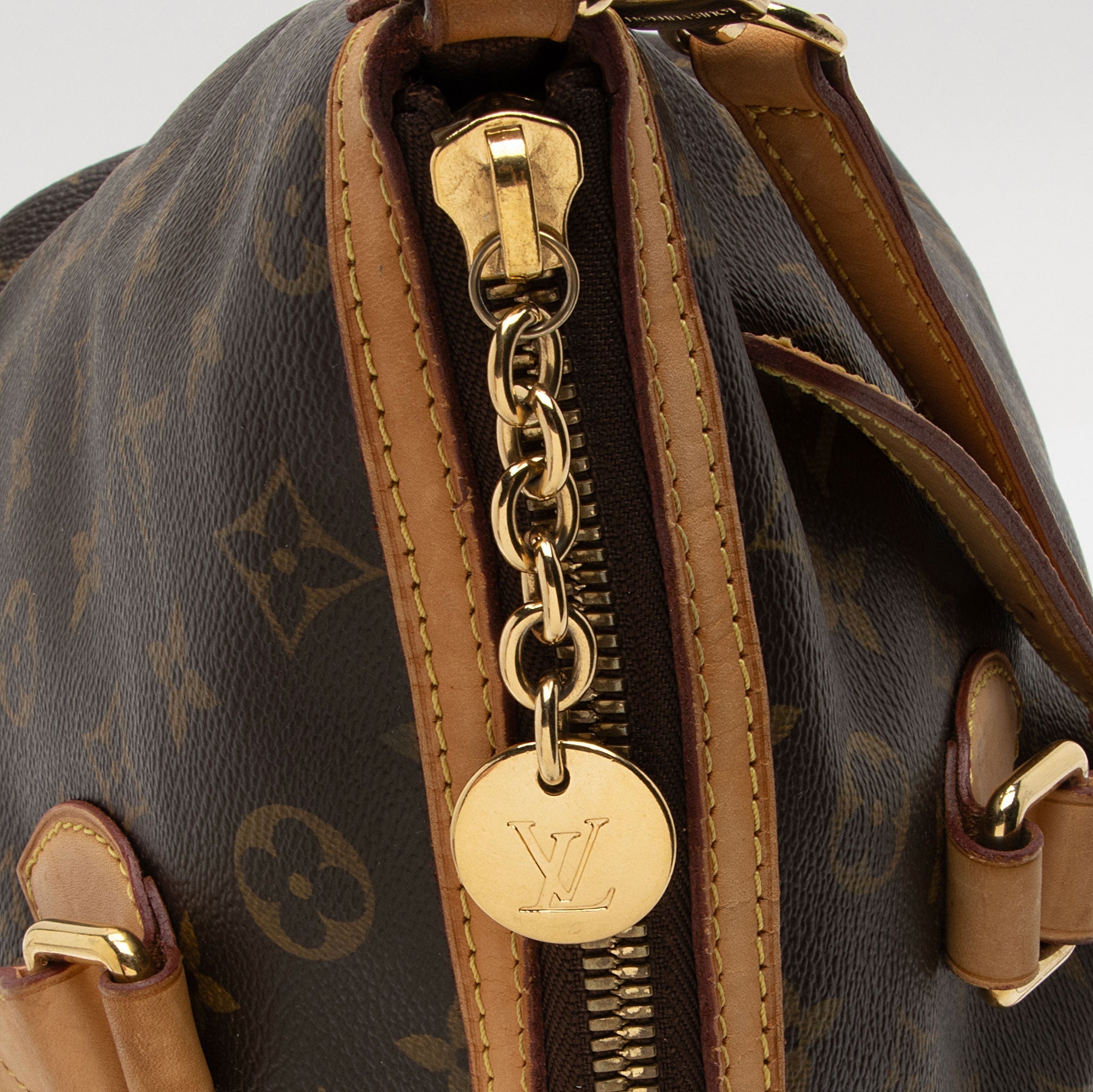 Louis Vuitton Monogram Canvas Palermo PM Tote (SHF-EDn1wl)