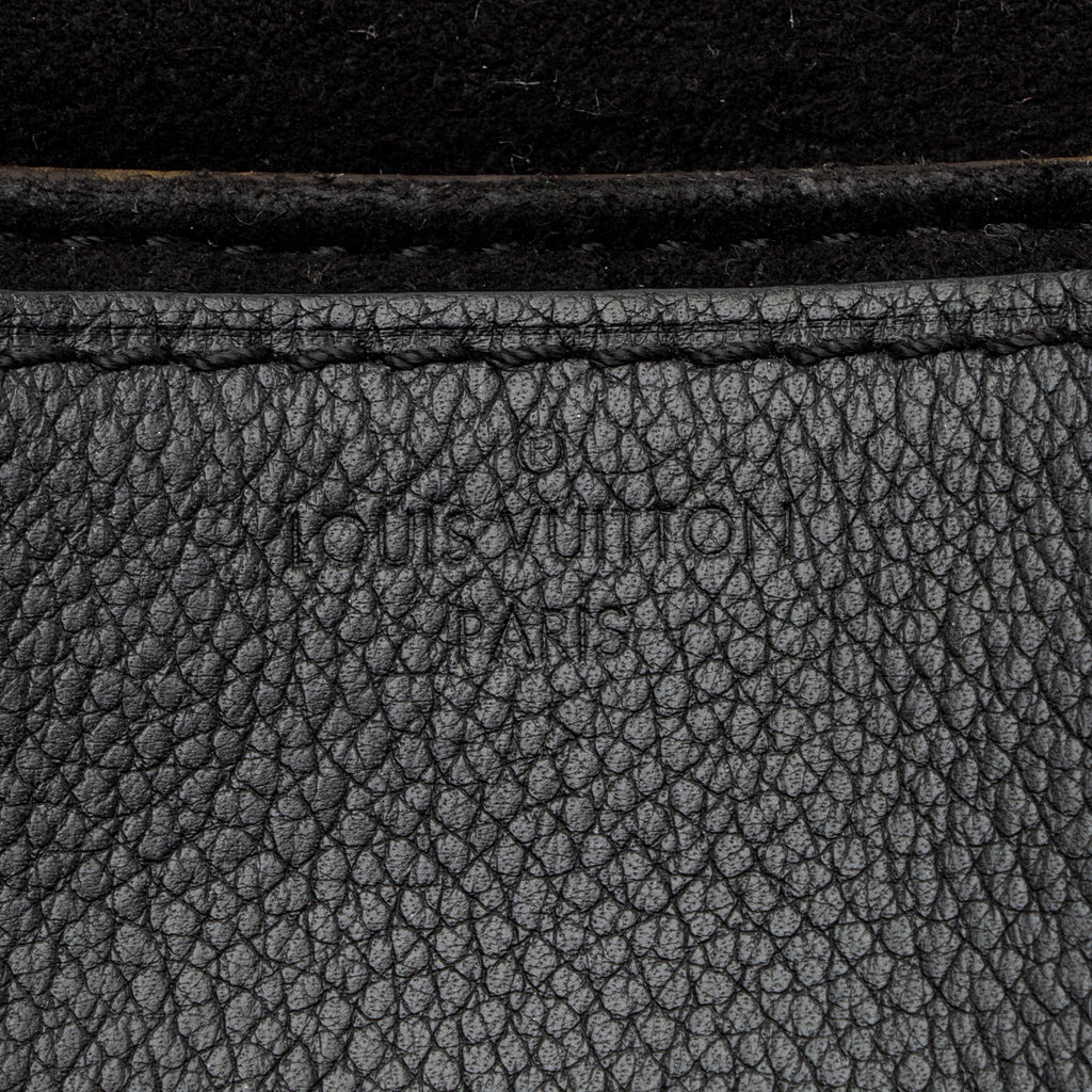 Louis Vuitton Monogram Canvas Pallas Chain Shoulder Bag (SHF-6axUqc)
