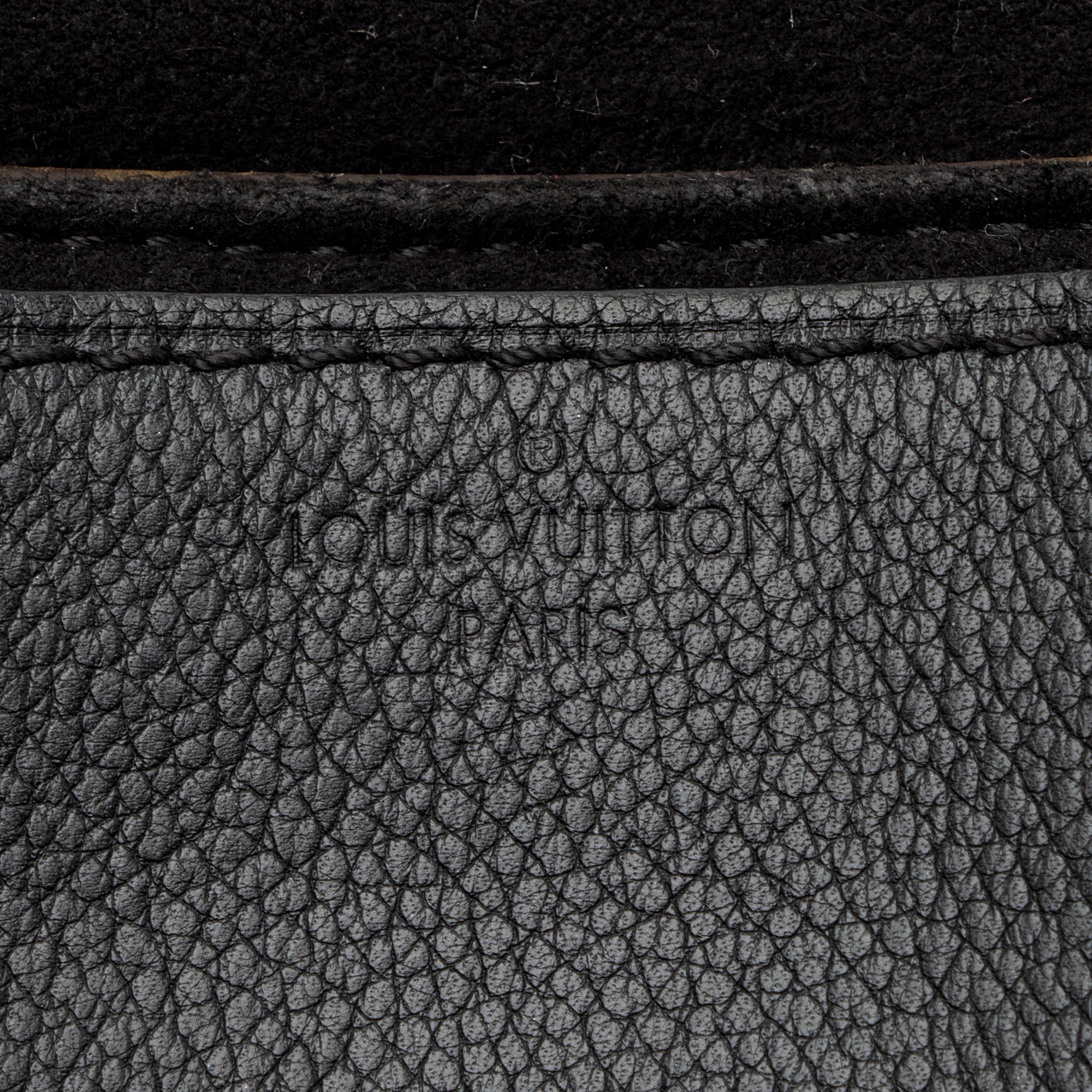 Louis Vuitton Monogram Canvas Pallas Chain Shoulder Bag (SHF-6axUqc)