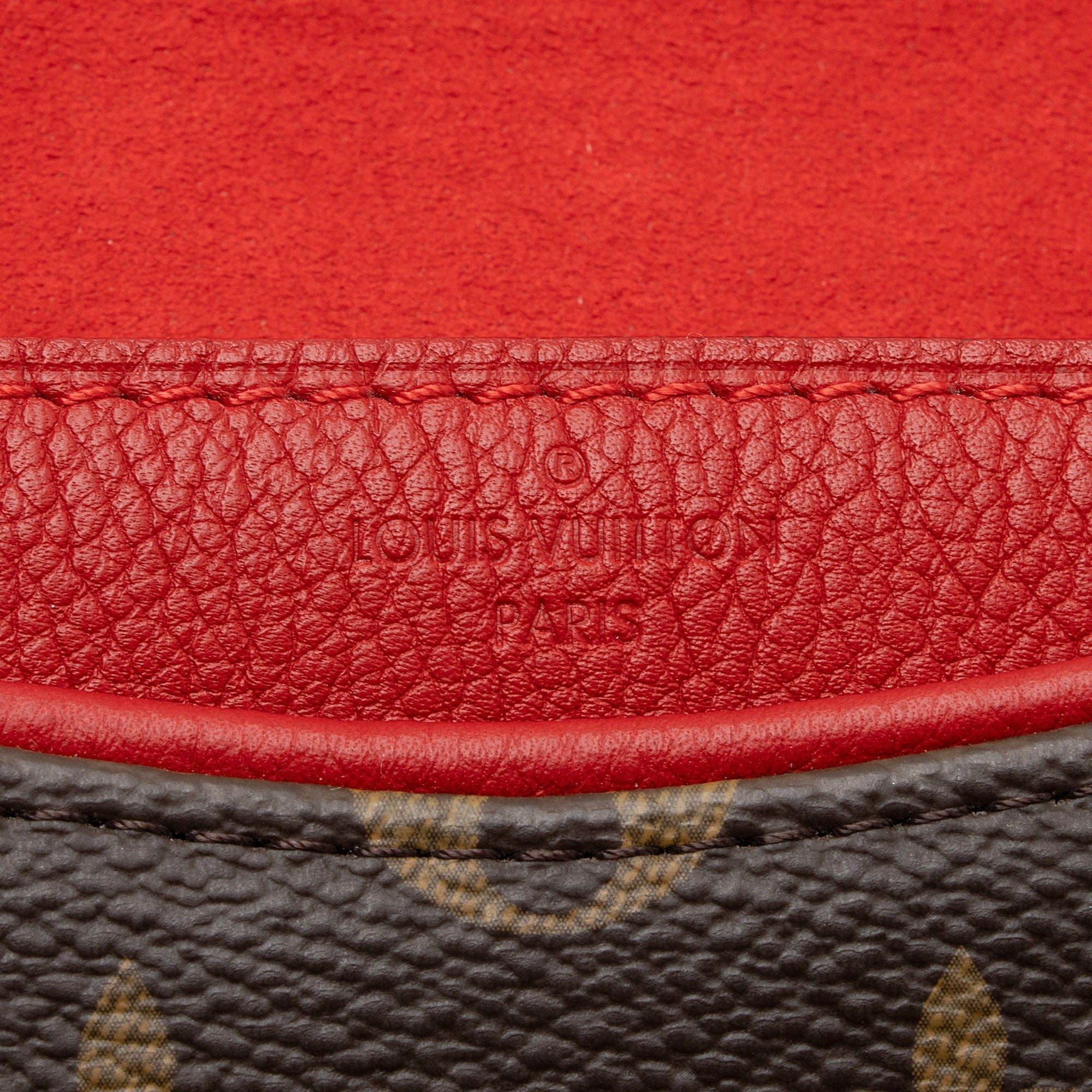 Louis Vuitton Monogram Canvas Pallas Chain Shoulder Bag (SHF-kEYMMI)
