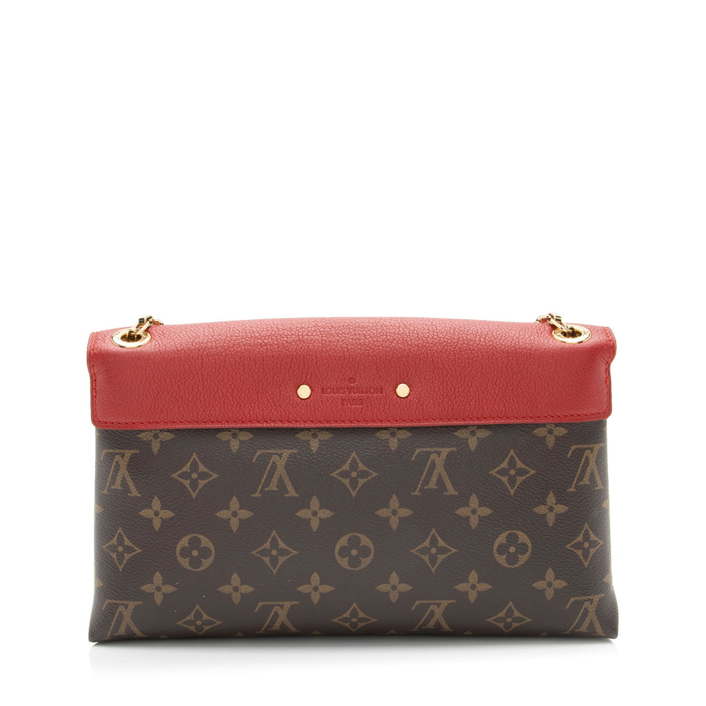 Louis Vuitton Monogram Canvas Pallas Chain Shoulder Bag (SHF-wOgVXq)