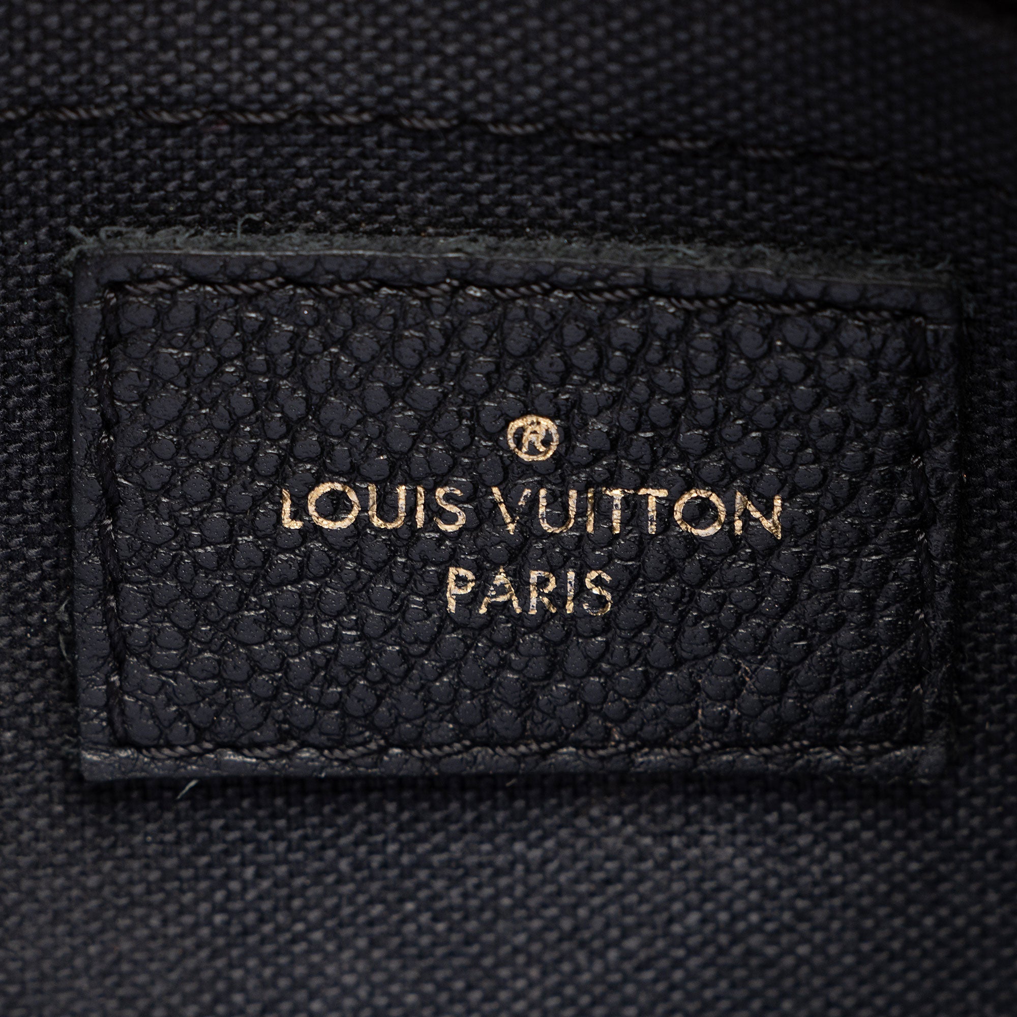 Louis Vuitton Monogram Canvas Pallas Clutch (SHF-0zekHn)