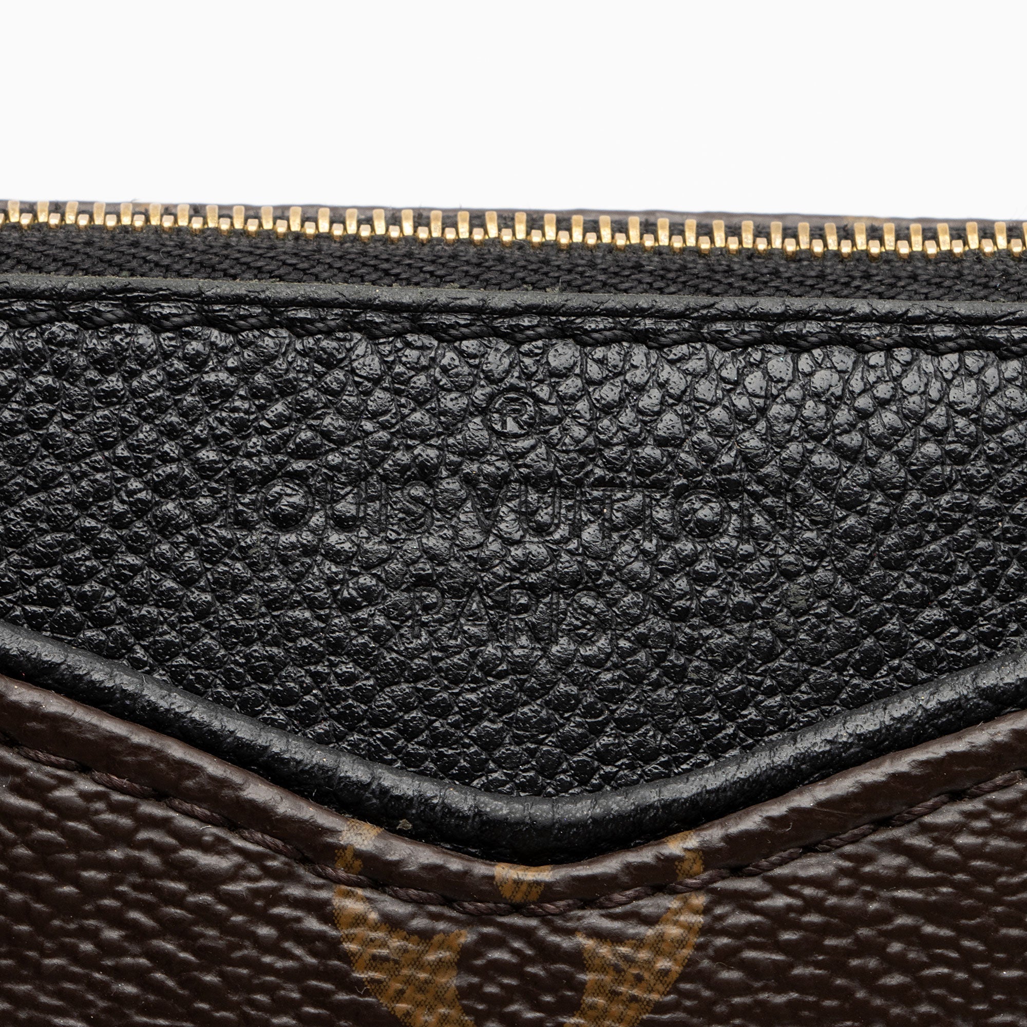 Louis Vuitton Monogram Canvas Pallas Clutch (SHF-0zekHn)