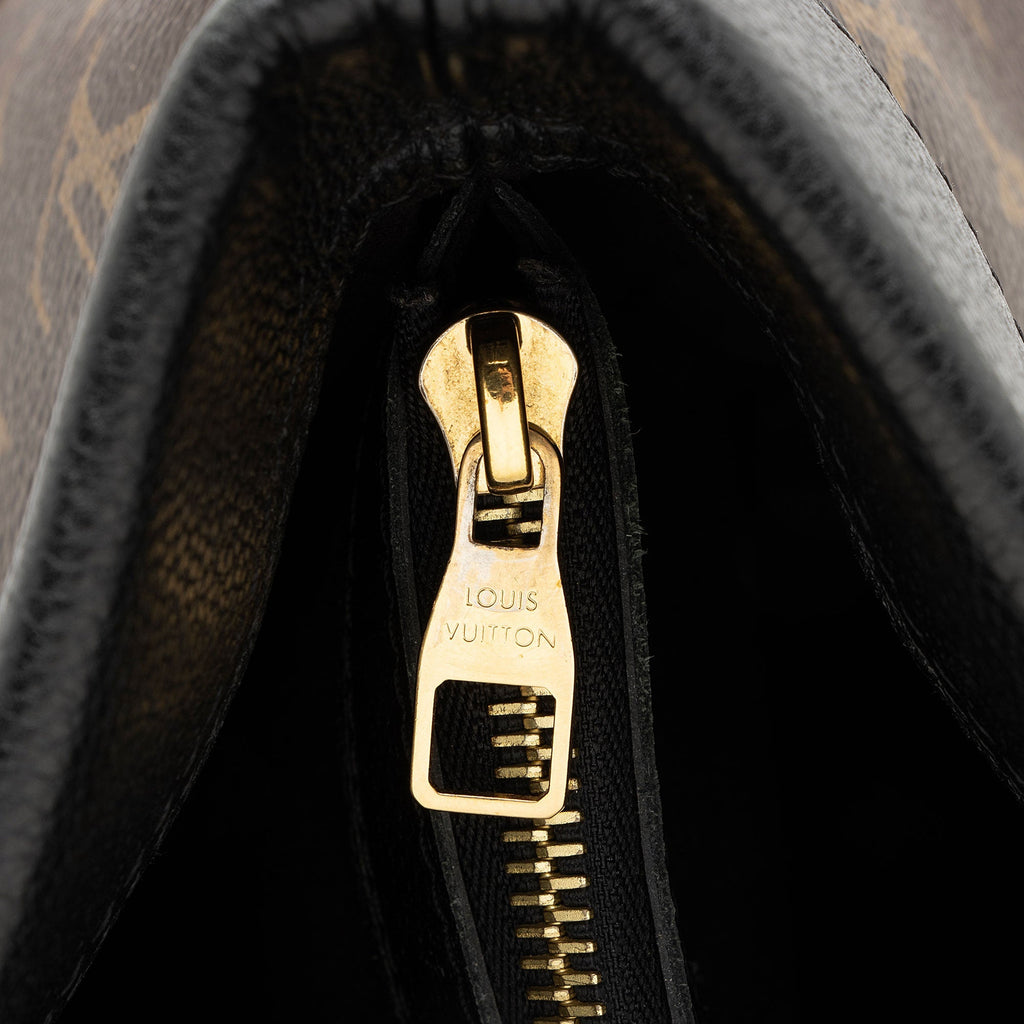 Louis Vuitton Monogram Canvas Pallas Shopper Tote (SHF-2KVLoO)