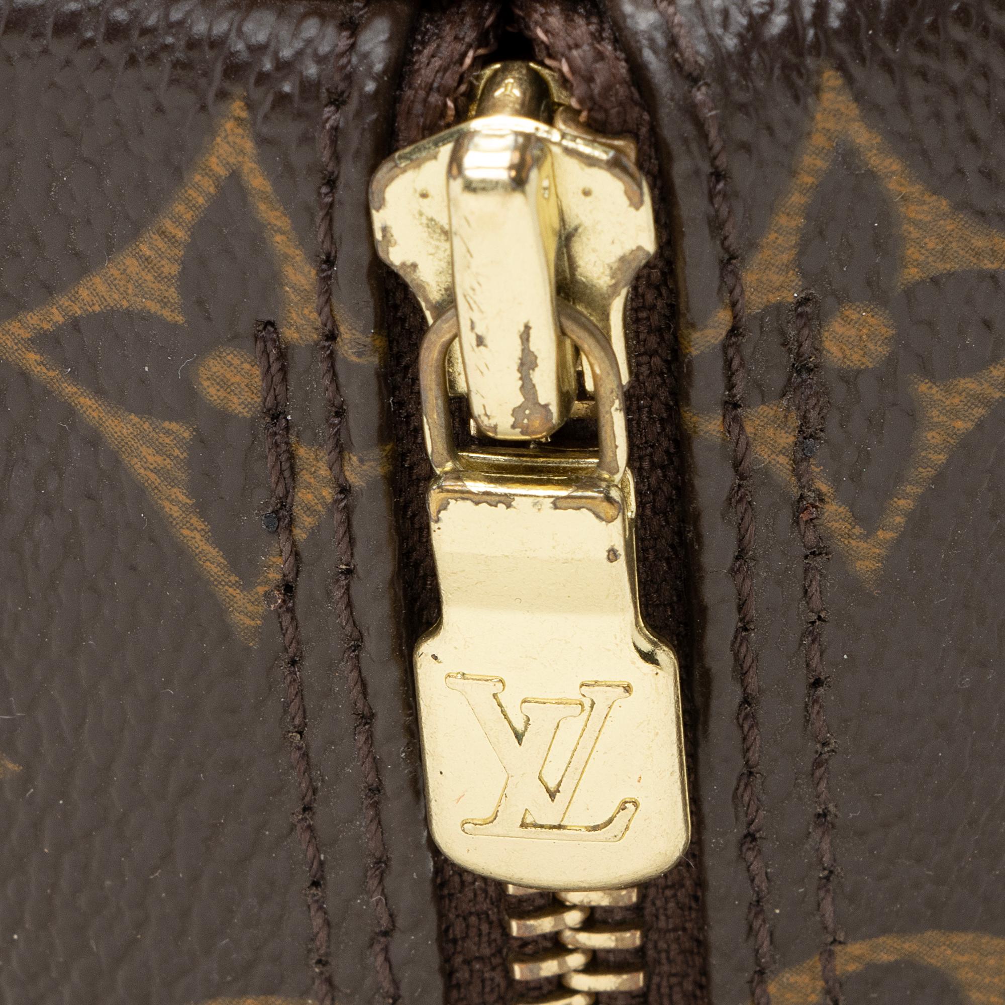 Louis Vuitton Monogram Canvas Papillon 26 Satchel (SHF-22836)