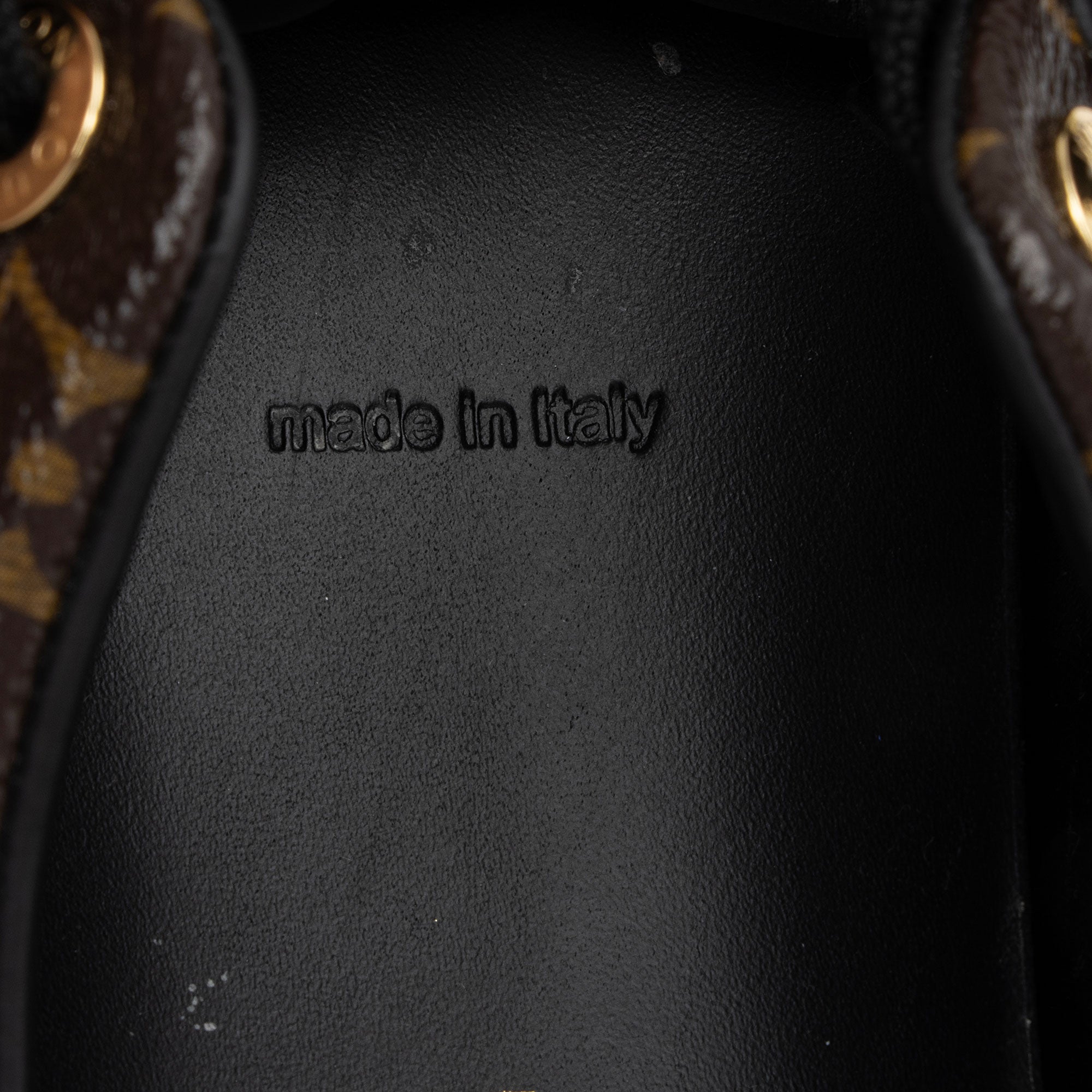 Louis Vuitton Monogram Canvas Patent Leather Front Row Sneakers - Size 8 / 38 (SHF-Q57Jez)