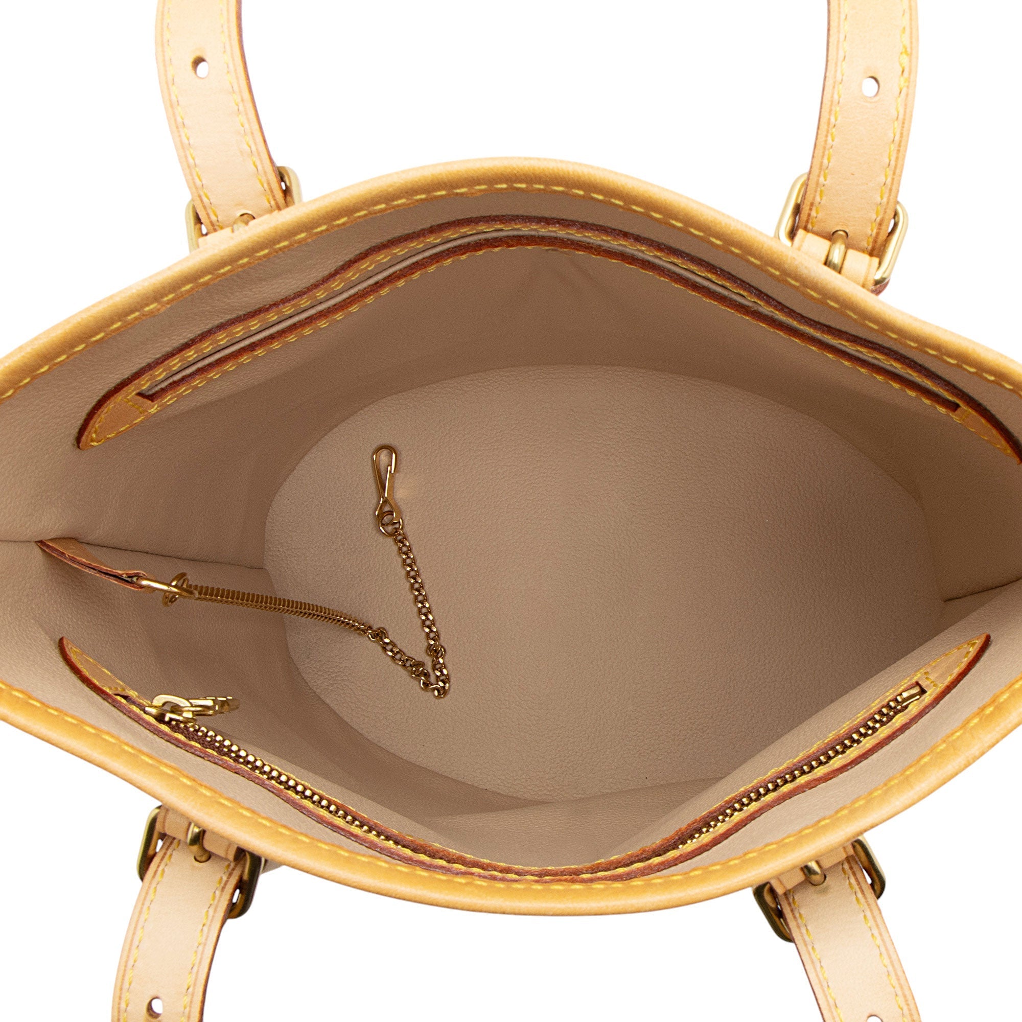 Louis Vuitton Monogram Canvas Petit Bucket Tote (SHF-7aH0Xv)