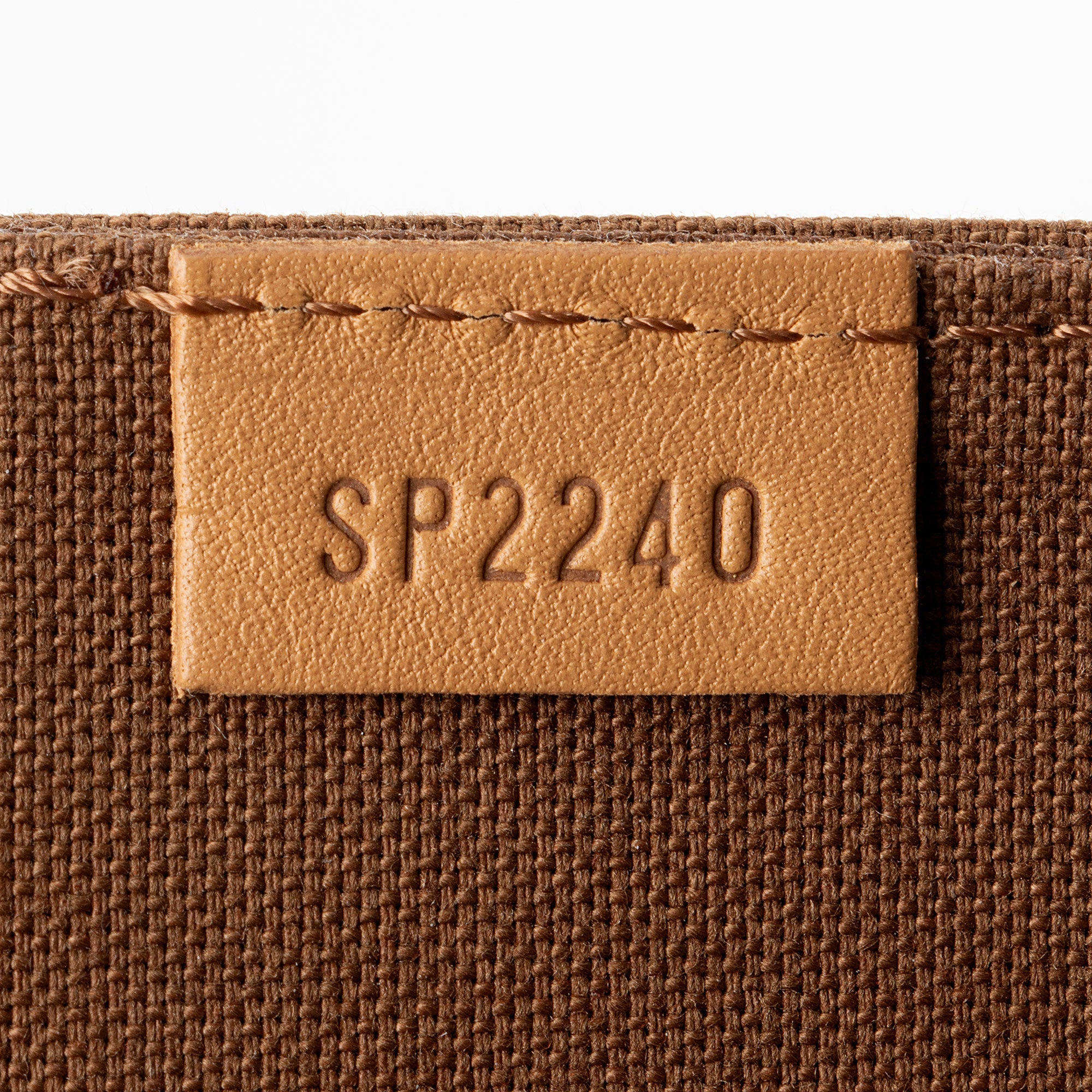 Louis Vuitton Monogram Canvas Petit Sac Plat Shoulder Bag (SHF-DPlW0S)