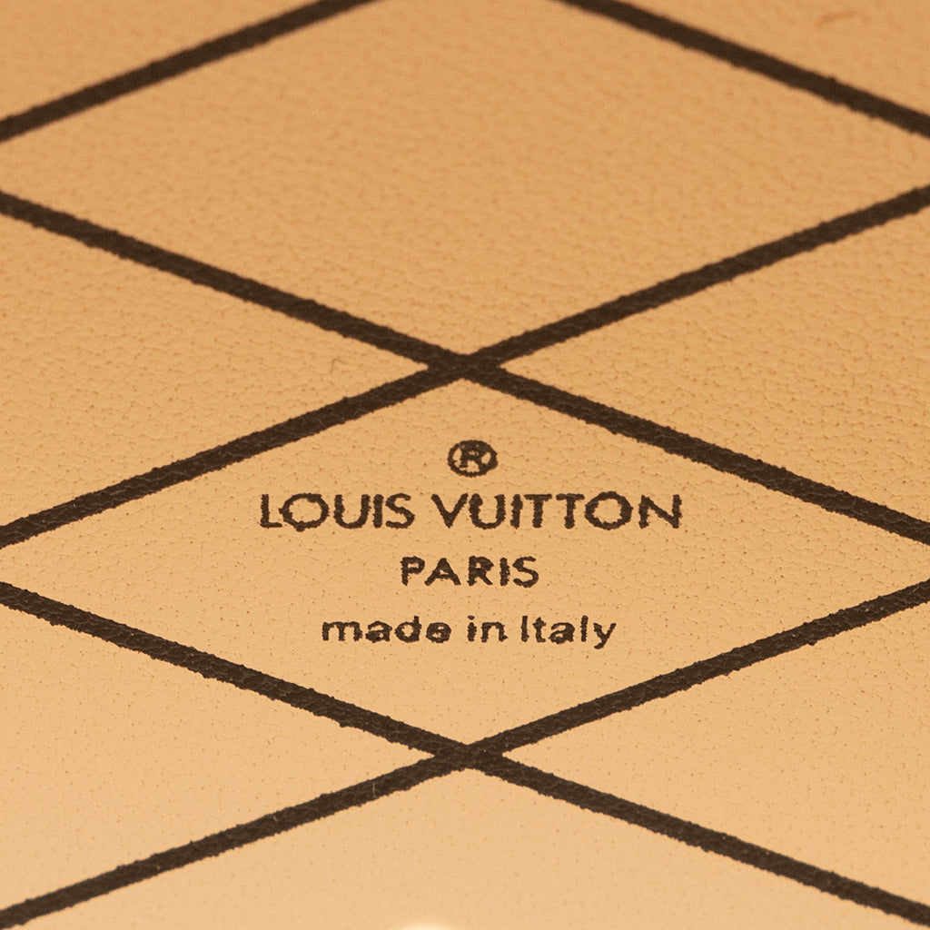 Louis Vuitton Monogram Canvas Petite Boite Chapeau Shoulder Bag (SHF-sX1t9Q)