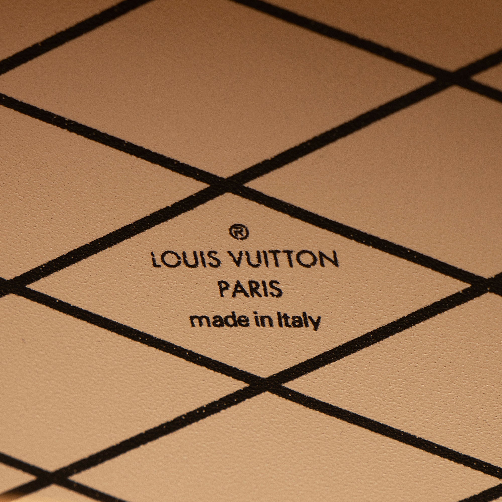 Louis Vuitton Monogram Canvas Petite Boite Chapeau Shoulder Bag