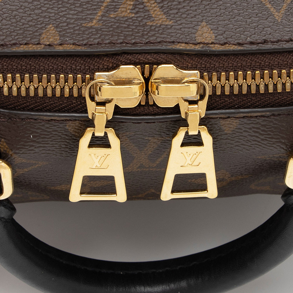 Louis Vuitton Monogram Canvas Petite Malle Souple Satchel (SHF-UveJUa)