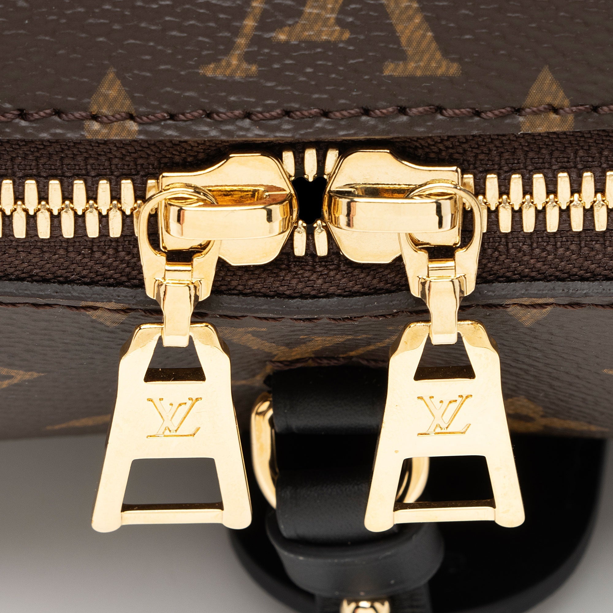 Louis Vuitton Monogram Canvas Petite Malle Souple Satchel
