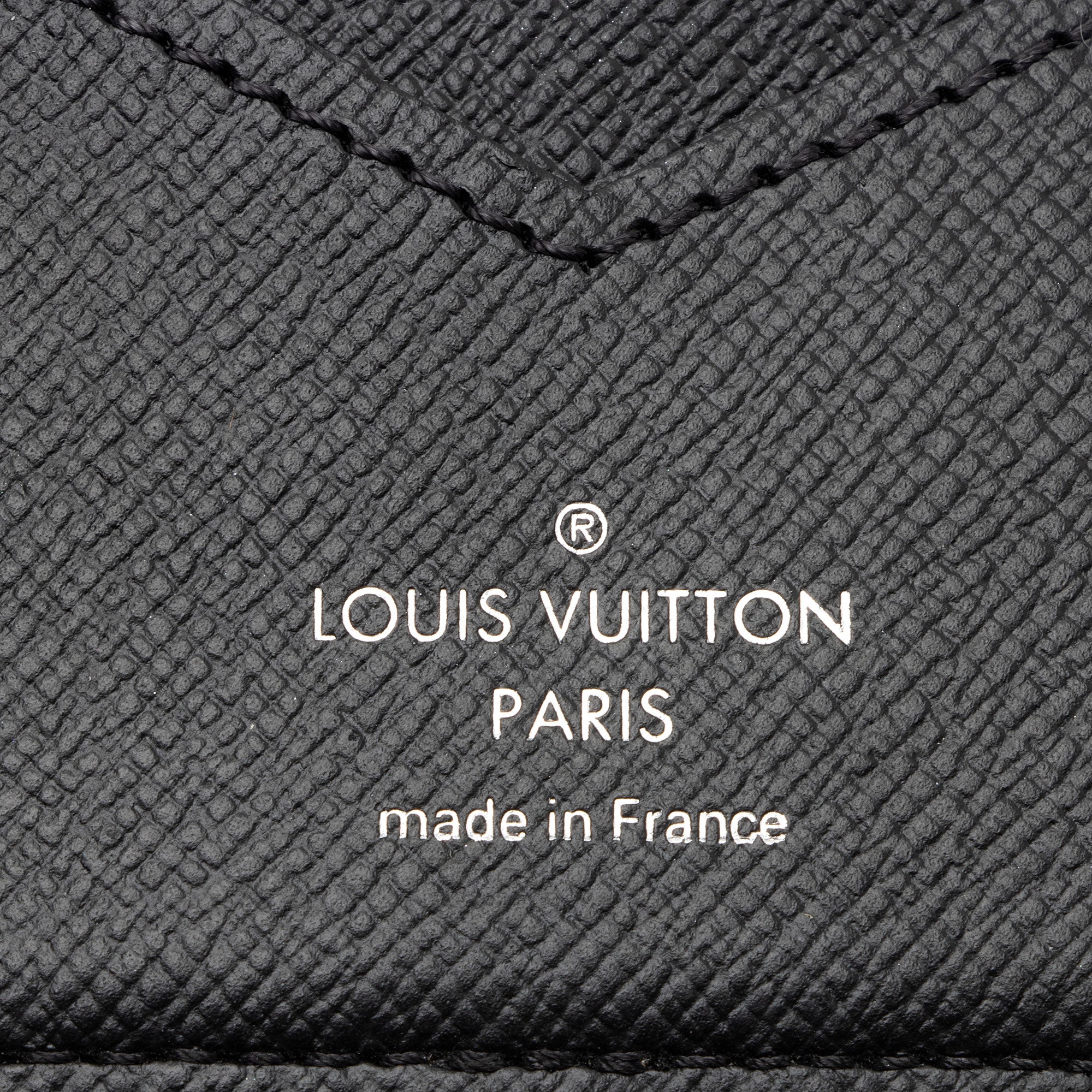 Louis Vuitton Monogram Canvas Pince Wallet (SHF-l7KBfn)