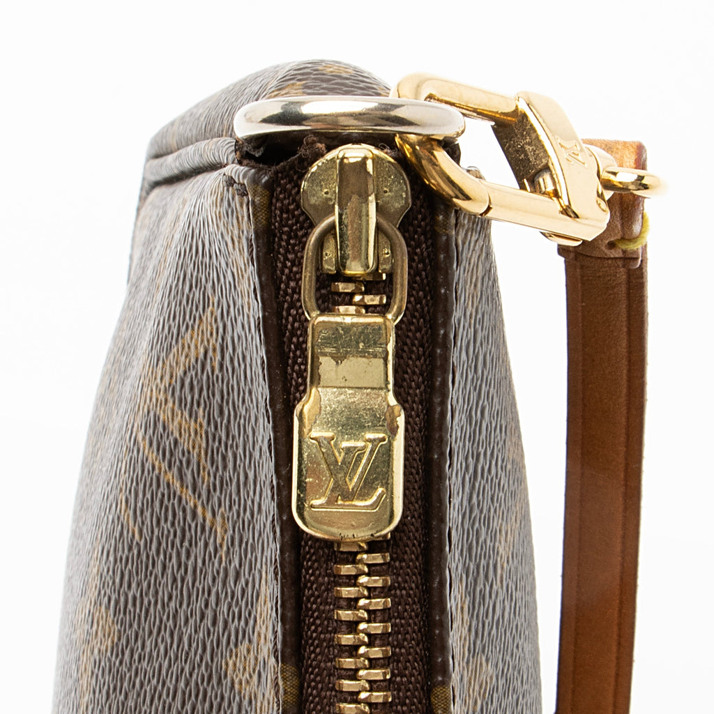 Louis Vuitton Monogram Canvas Pochette Accessoires (SHF-23073)