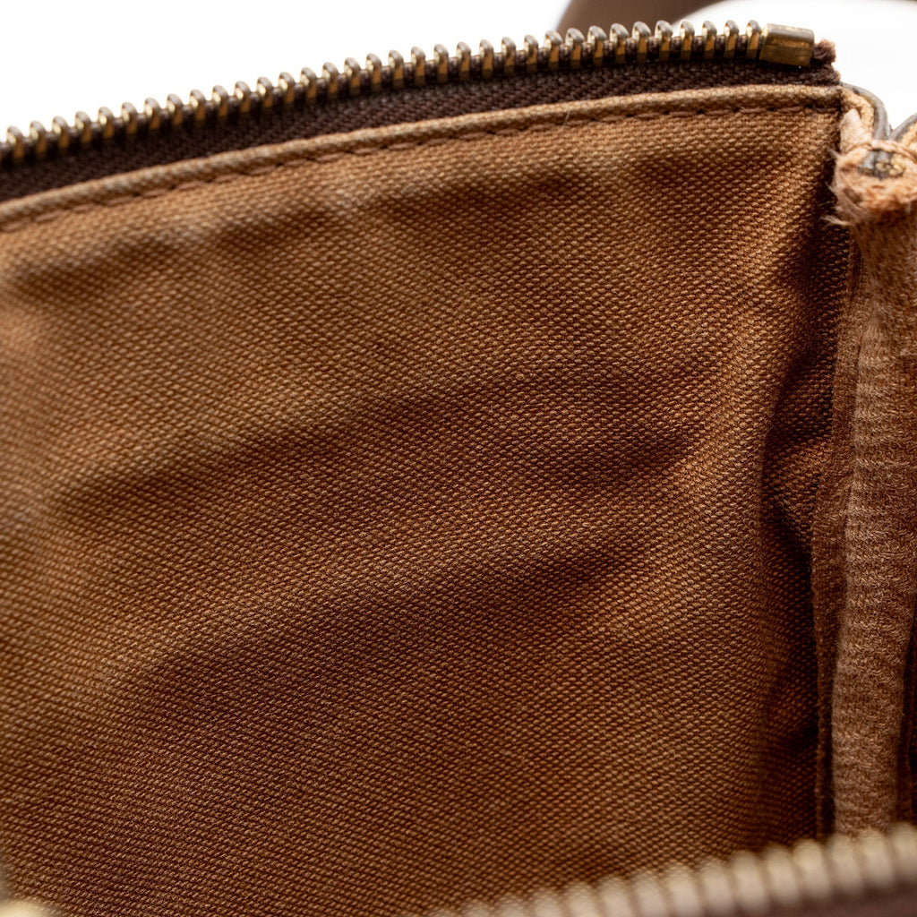 Louis Vuitton Monogram Canvas Pochette Bosphore Messenger (SHF-72xMgM)