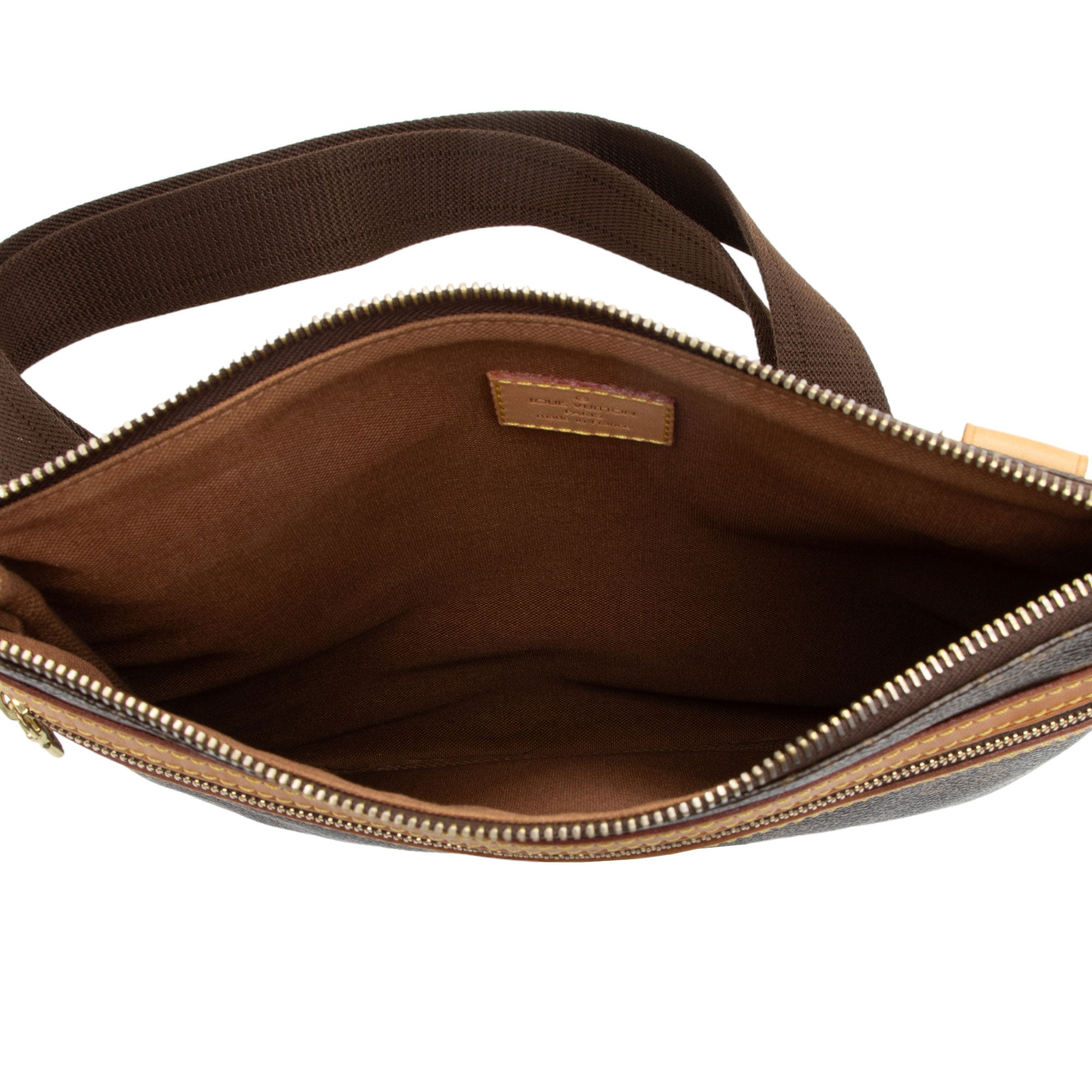 Louis Vuitton Monogram Canvas Pochette Bosphore Messenger (SHF-JqHHTE)